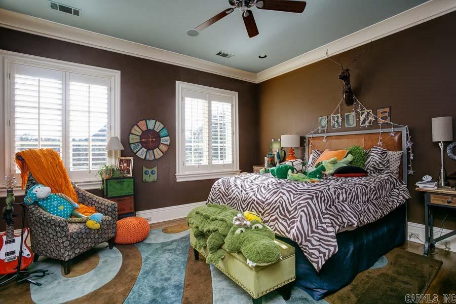 CHENAL VALLEY SOLOGNE CIRCLE - Residential