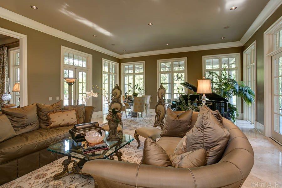 CHENAL VALLEY SOLOGNE CIRCLE - Residential