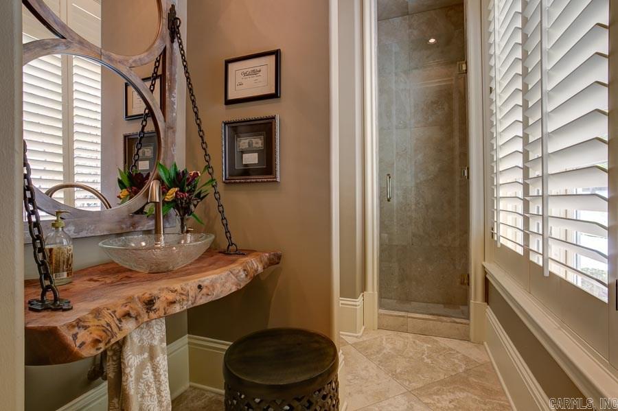 CHENAL VALLEY SOLOGNE CIRCLE - Residential