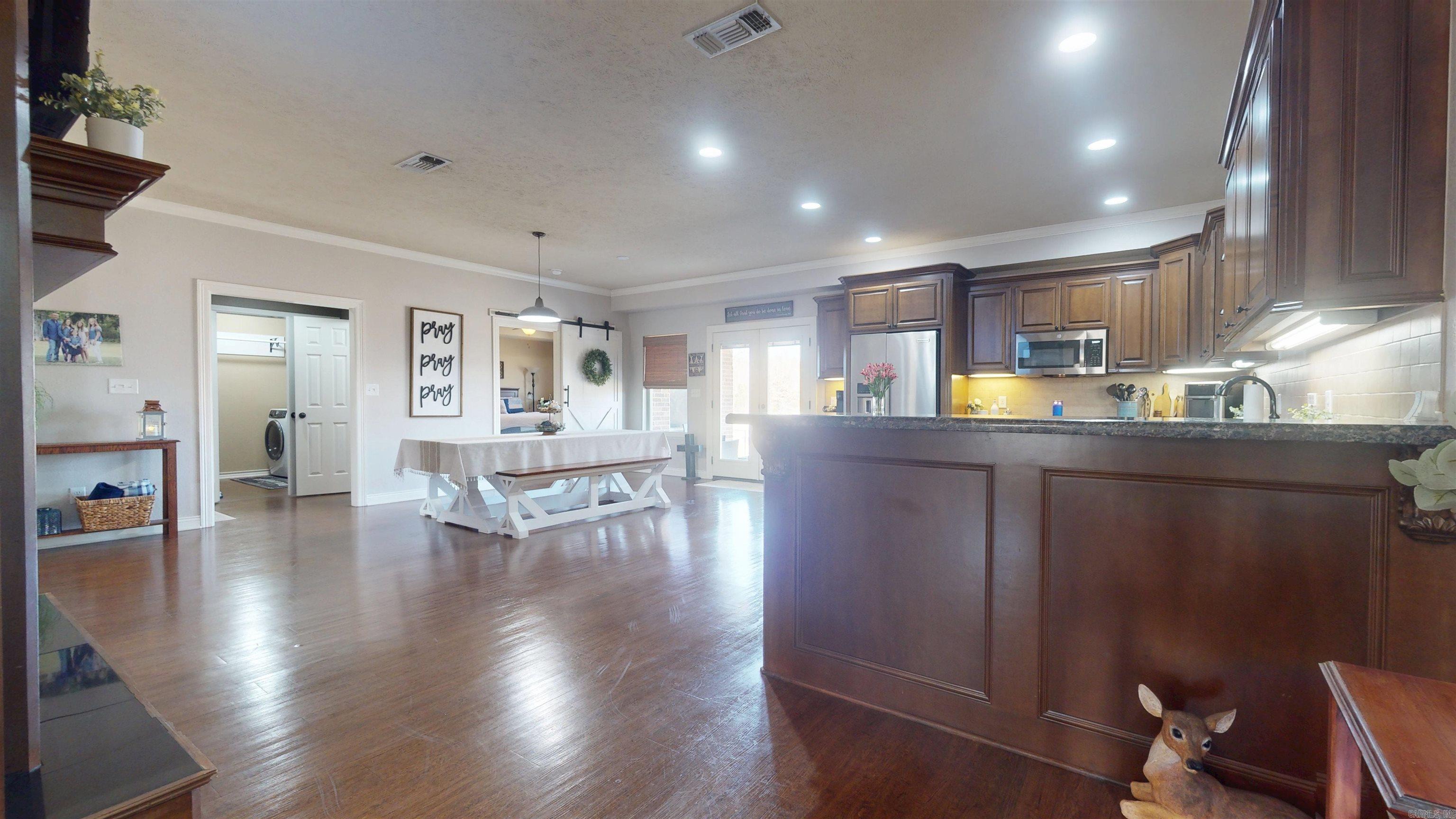 Creekwood - Residential