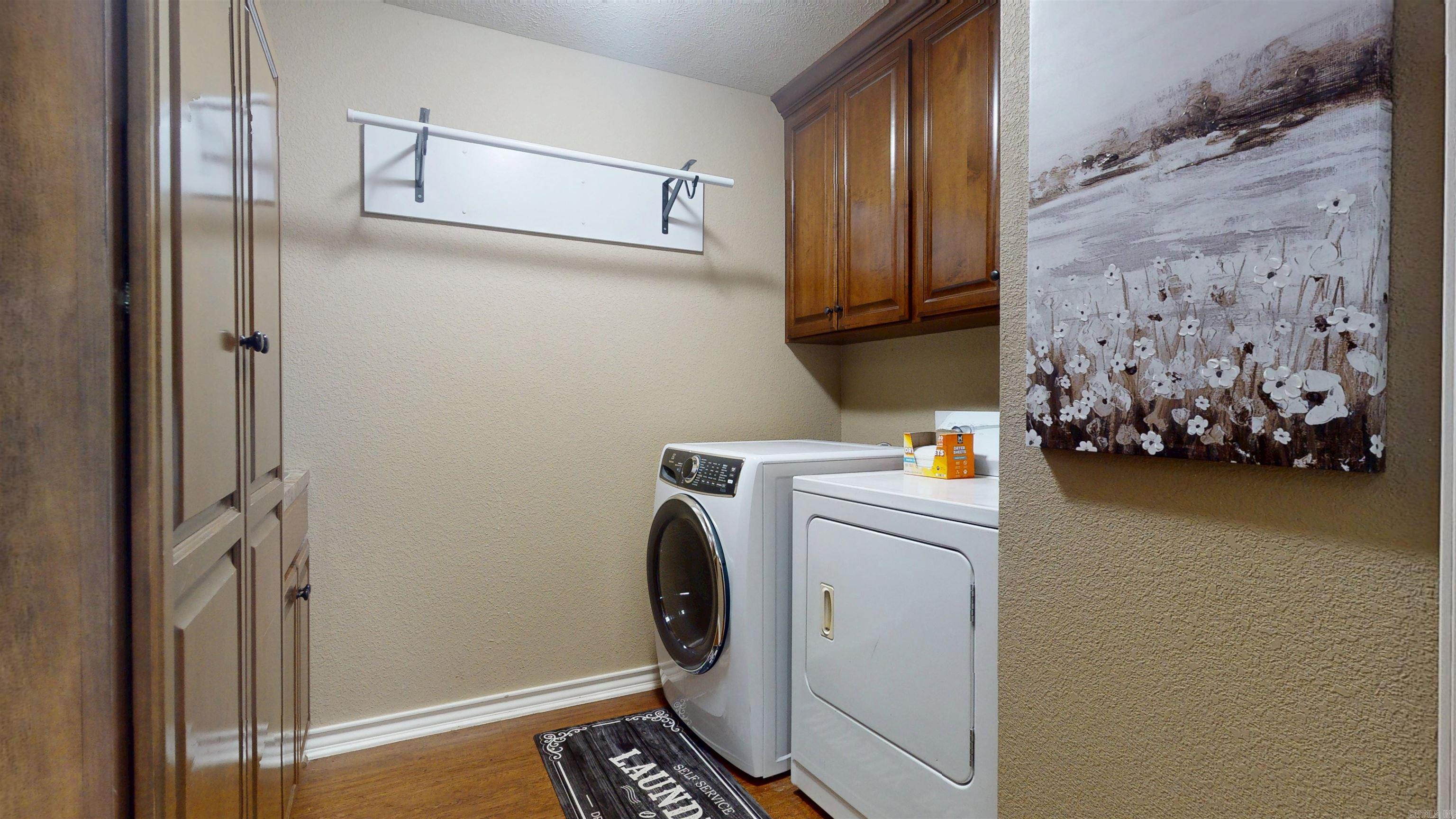 Creekwood - Residential