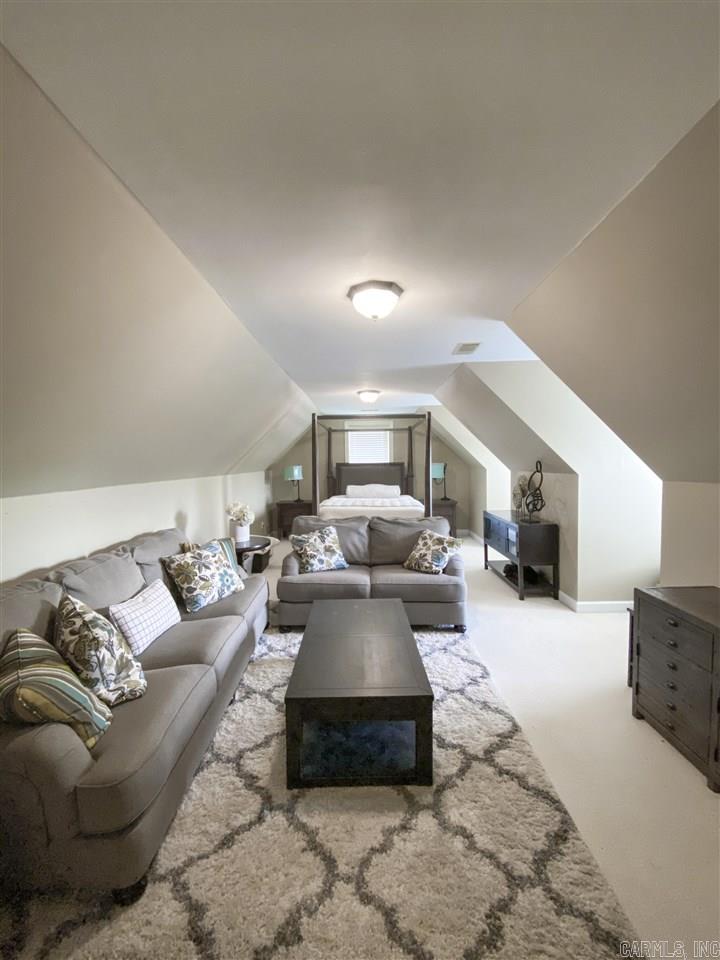 THE VILLAGES OF WELLINGTON - Residential