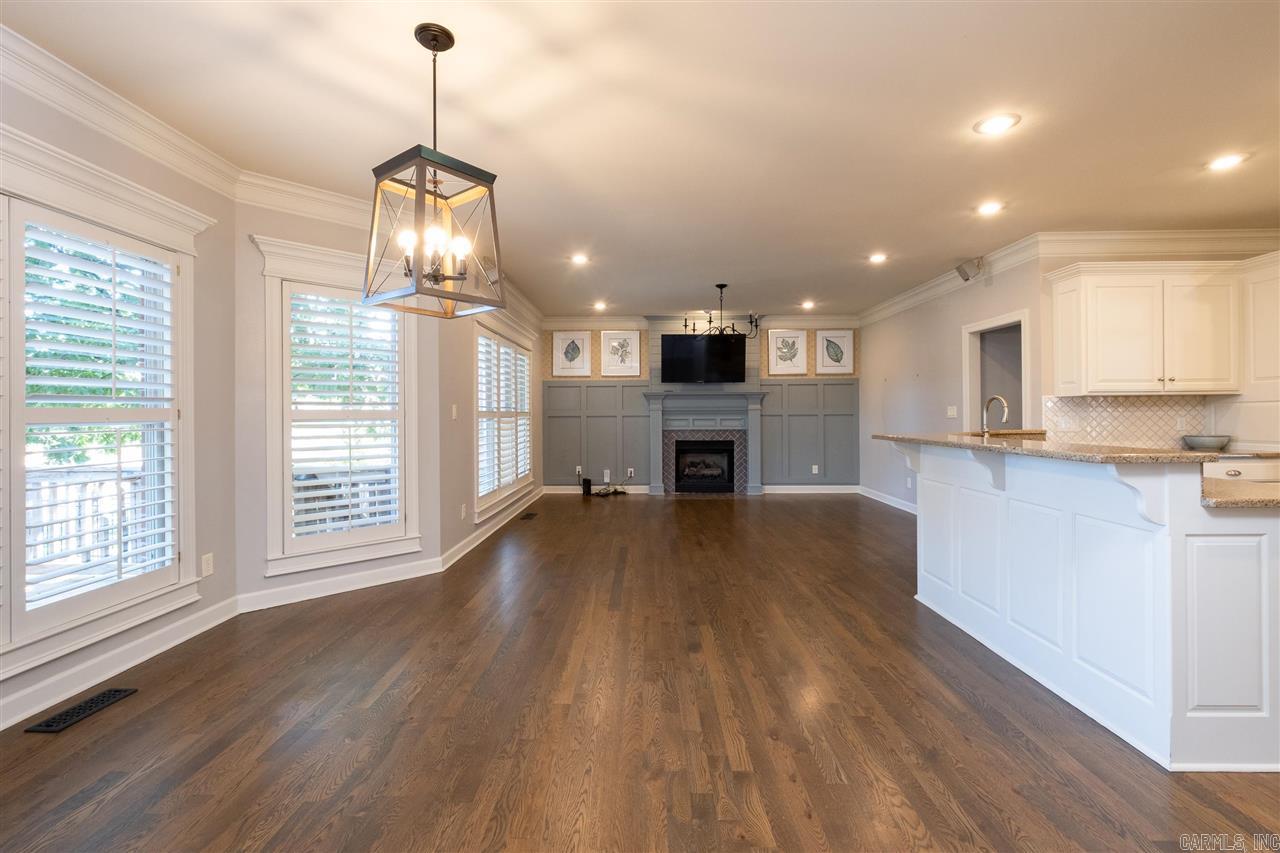 THE VILLAGES OF WELLINGTON - Residential