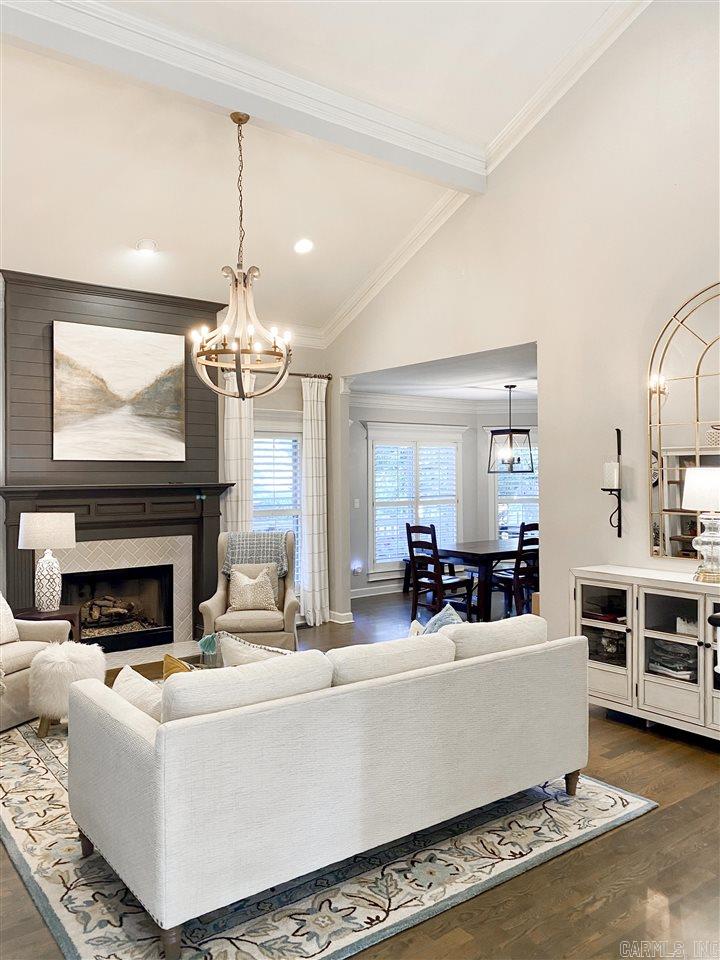 THE VILLAGES OF WELLINGTON - Residential