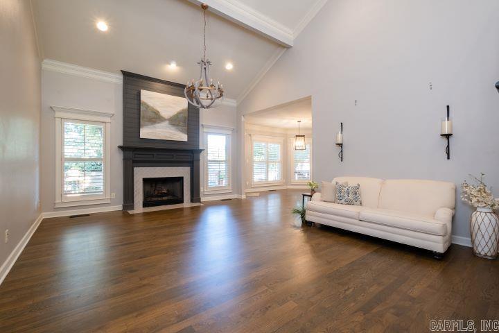 THE VILLAGES OF WELLINGTON - Residential