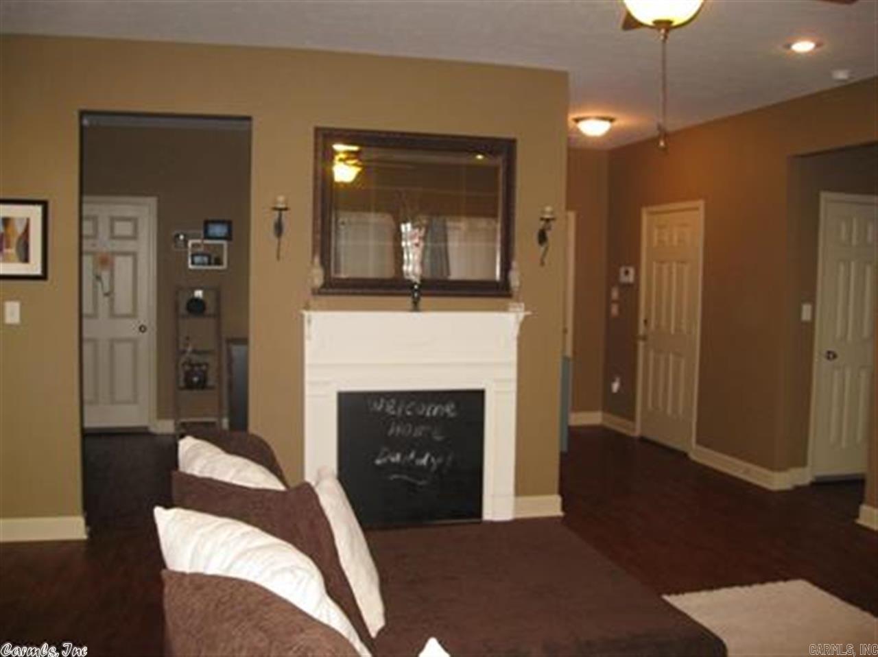 Base Meadows - Residential Lease