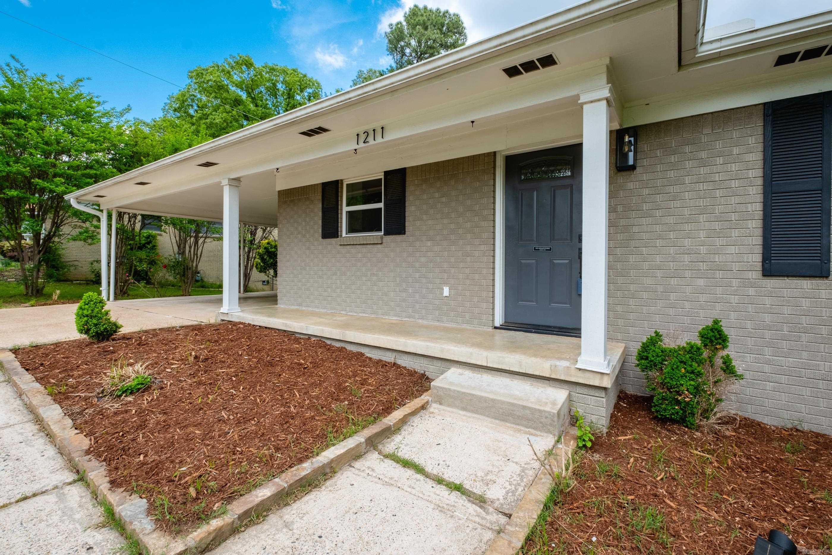 LEAWOOD HEIGHTS - Residential