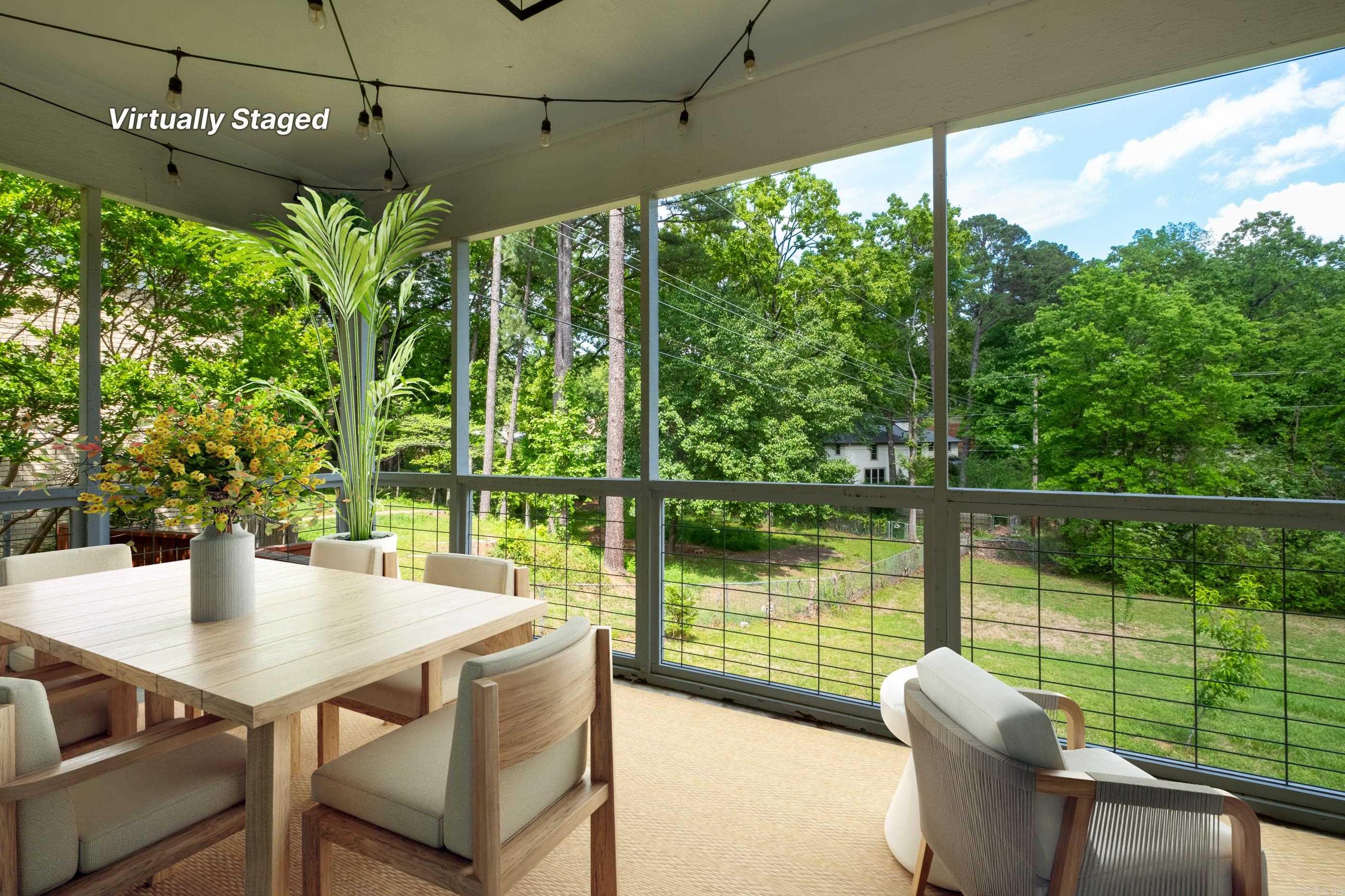 LEAWOOD HEIGHTS - Residential