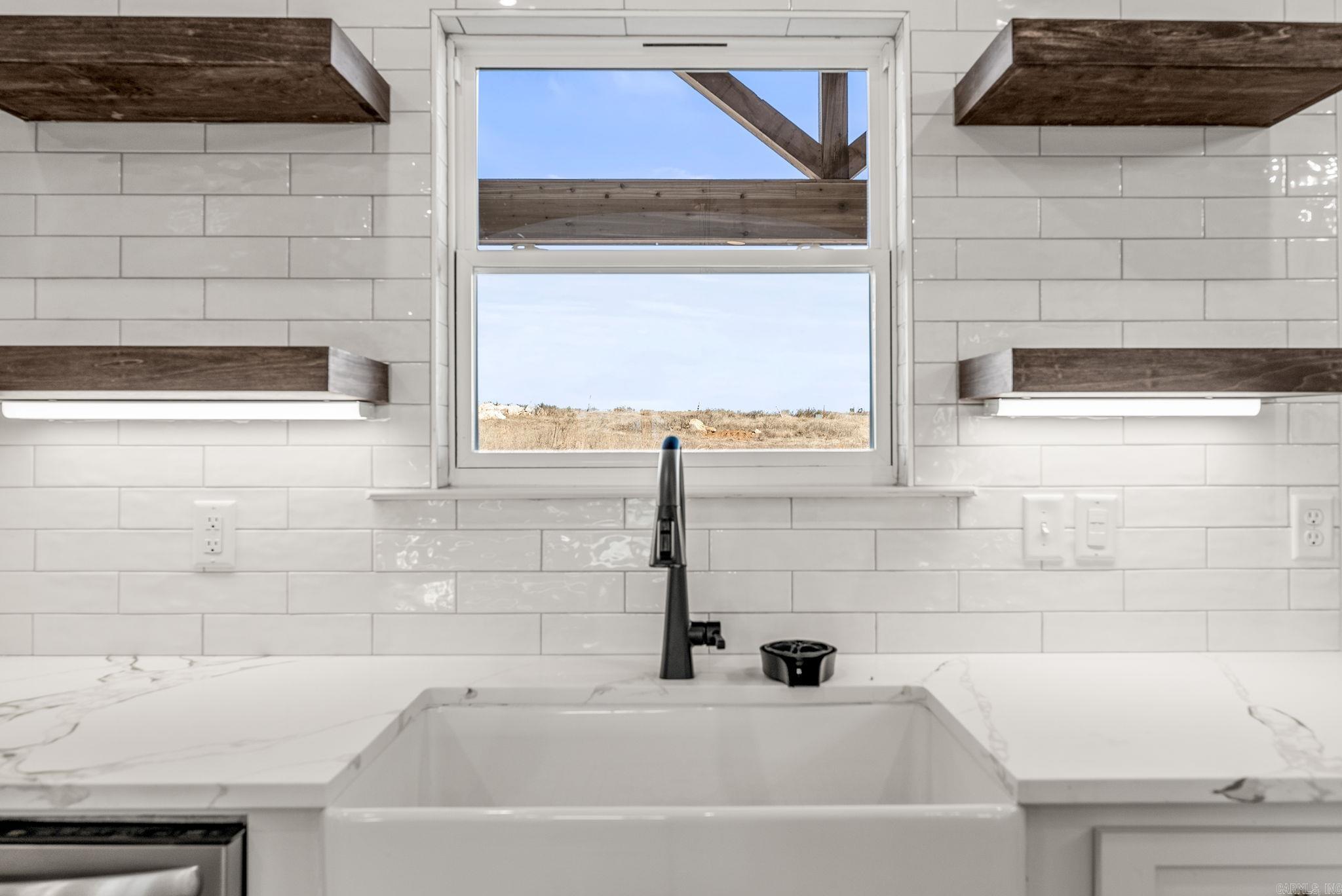 HIDDEN VALLEY ESTATES - Residential