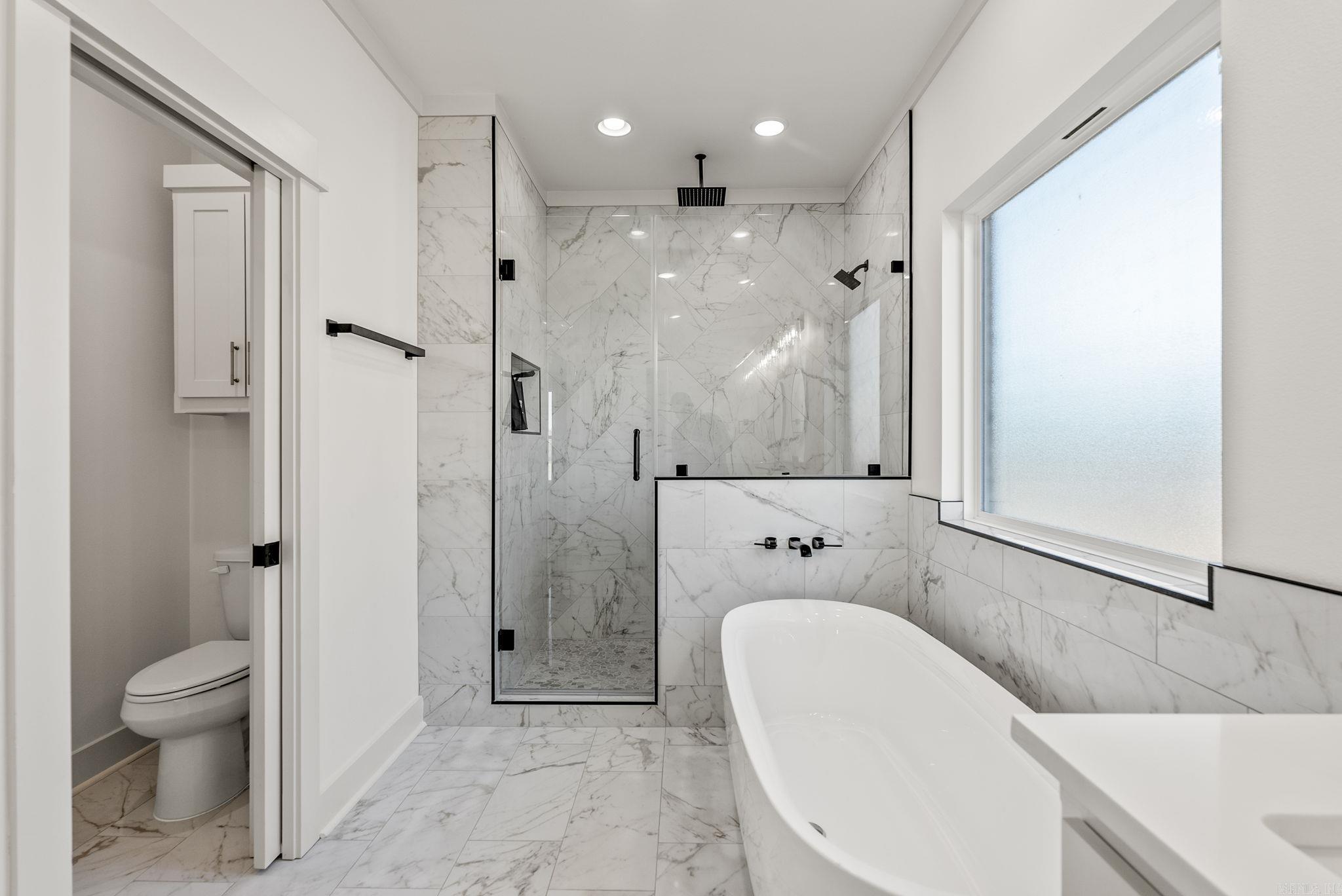 HIDDEN VALLEY ESTATES - Residential