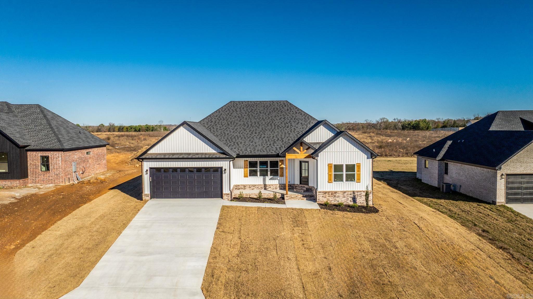 HIDDEN VALLEY ESTATES - Residential