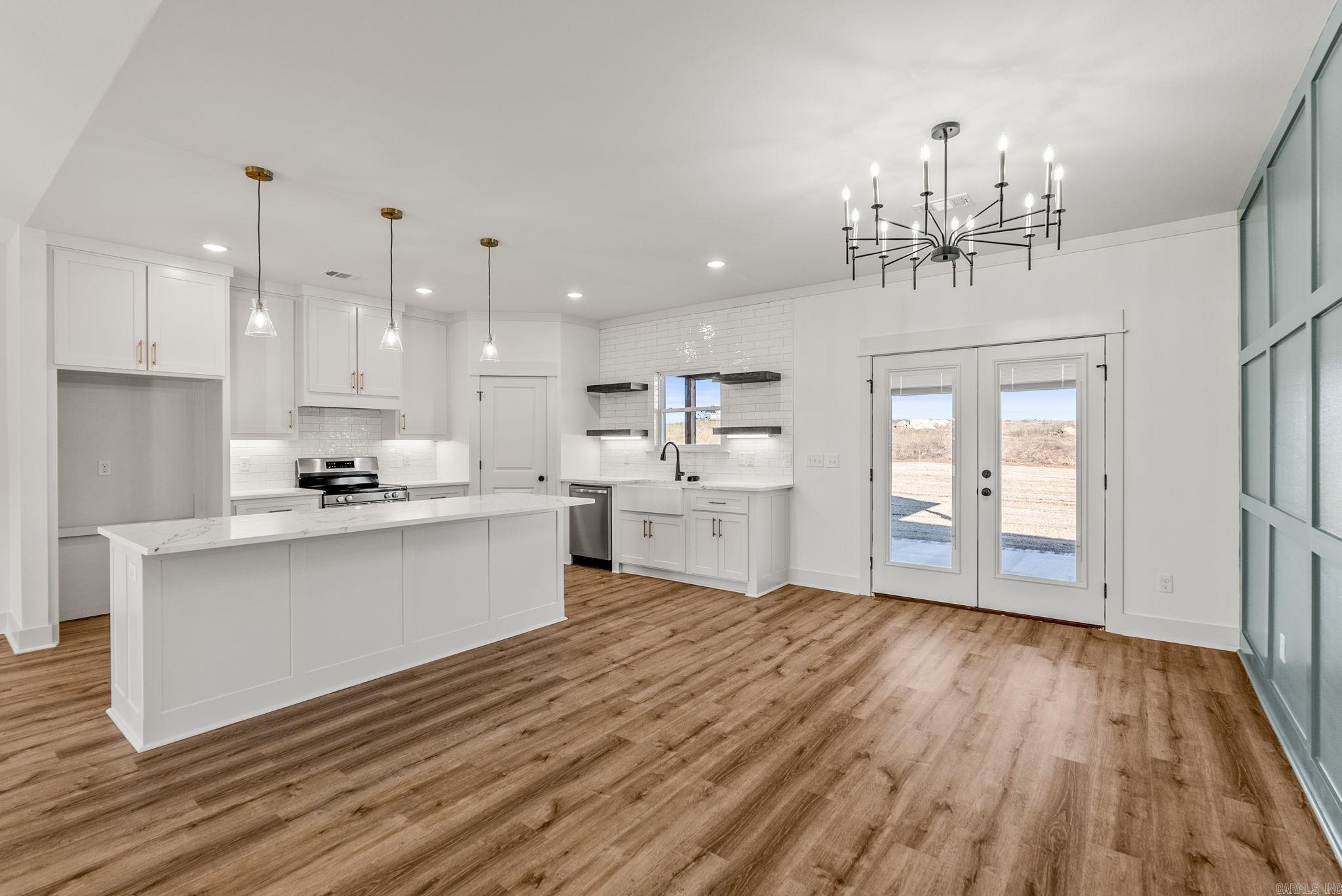 HIDDEN VALLEY ESTATES - Residential