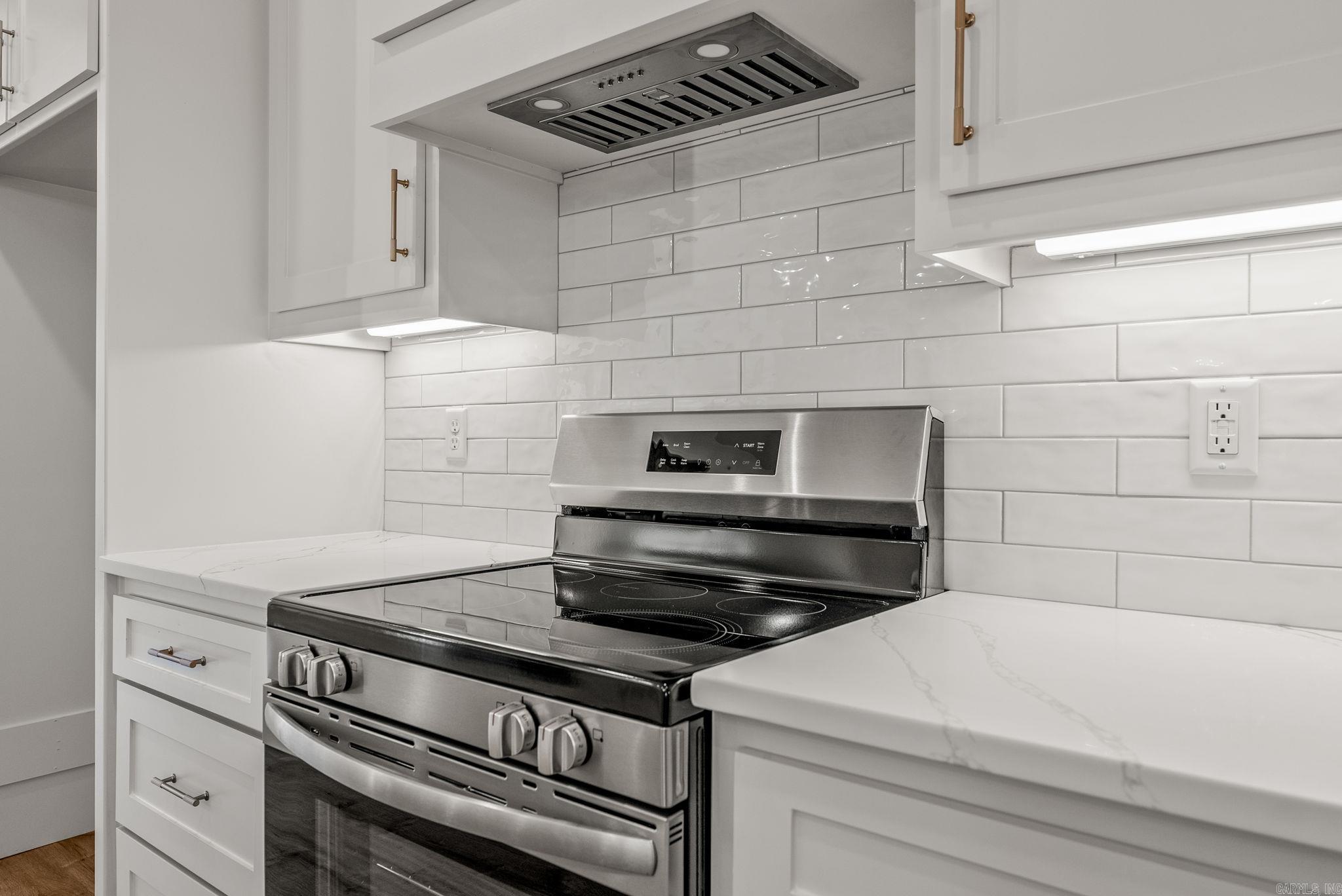 HIDDEN VALLEY ESTATES - Residential