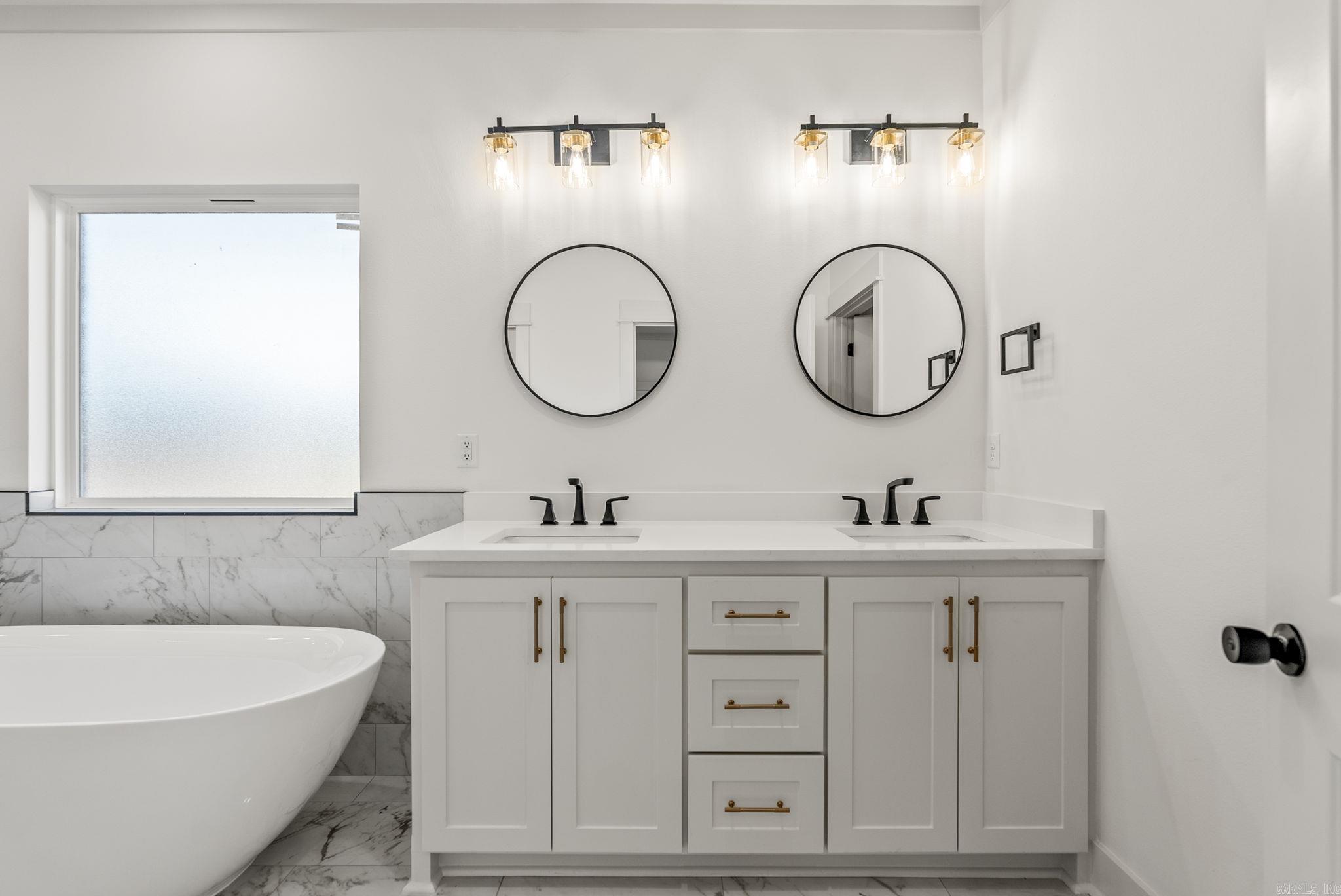 HIDDEN VALLEY ESTATES - Residential