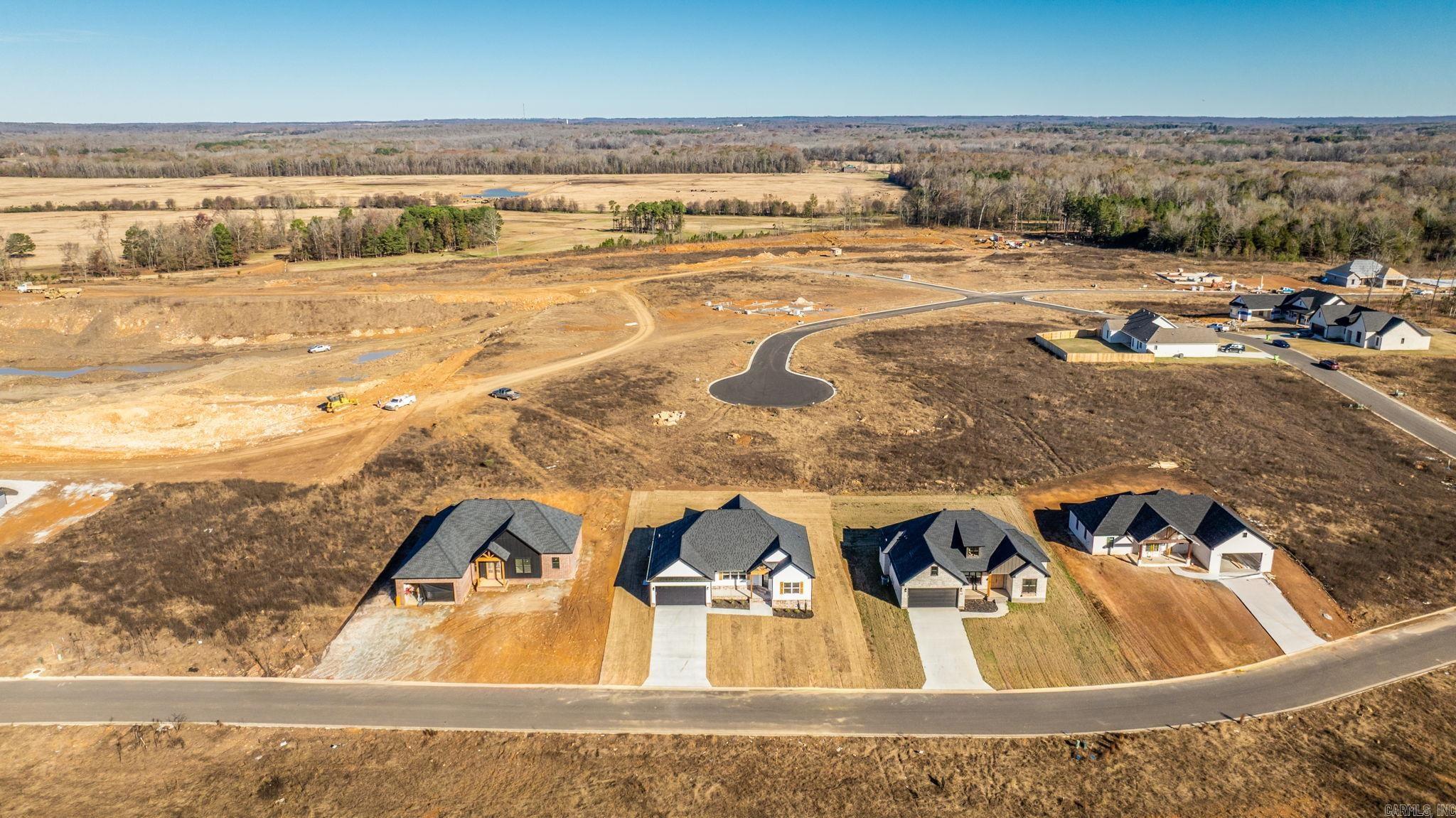 HIDDEN VALLEY ESTATES - Residential