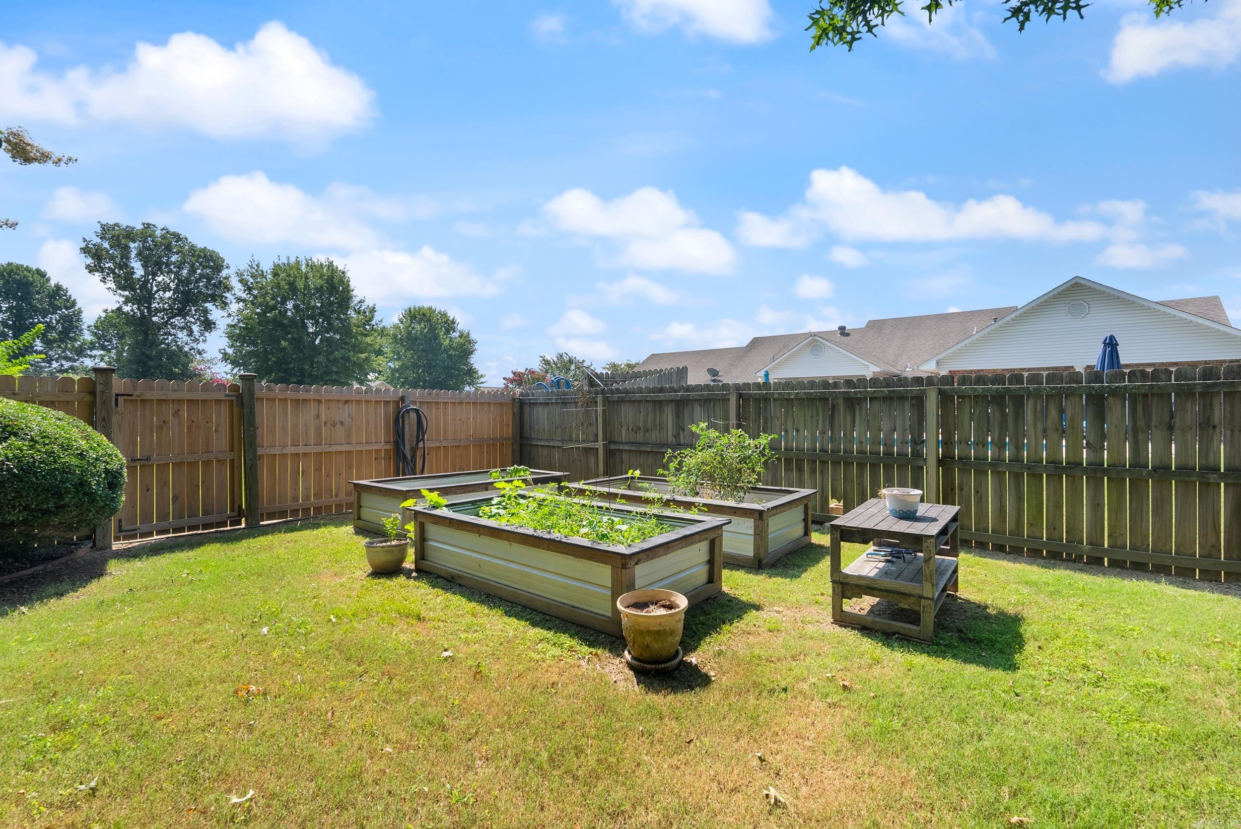 Quail Hollow - Residential