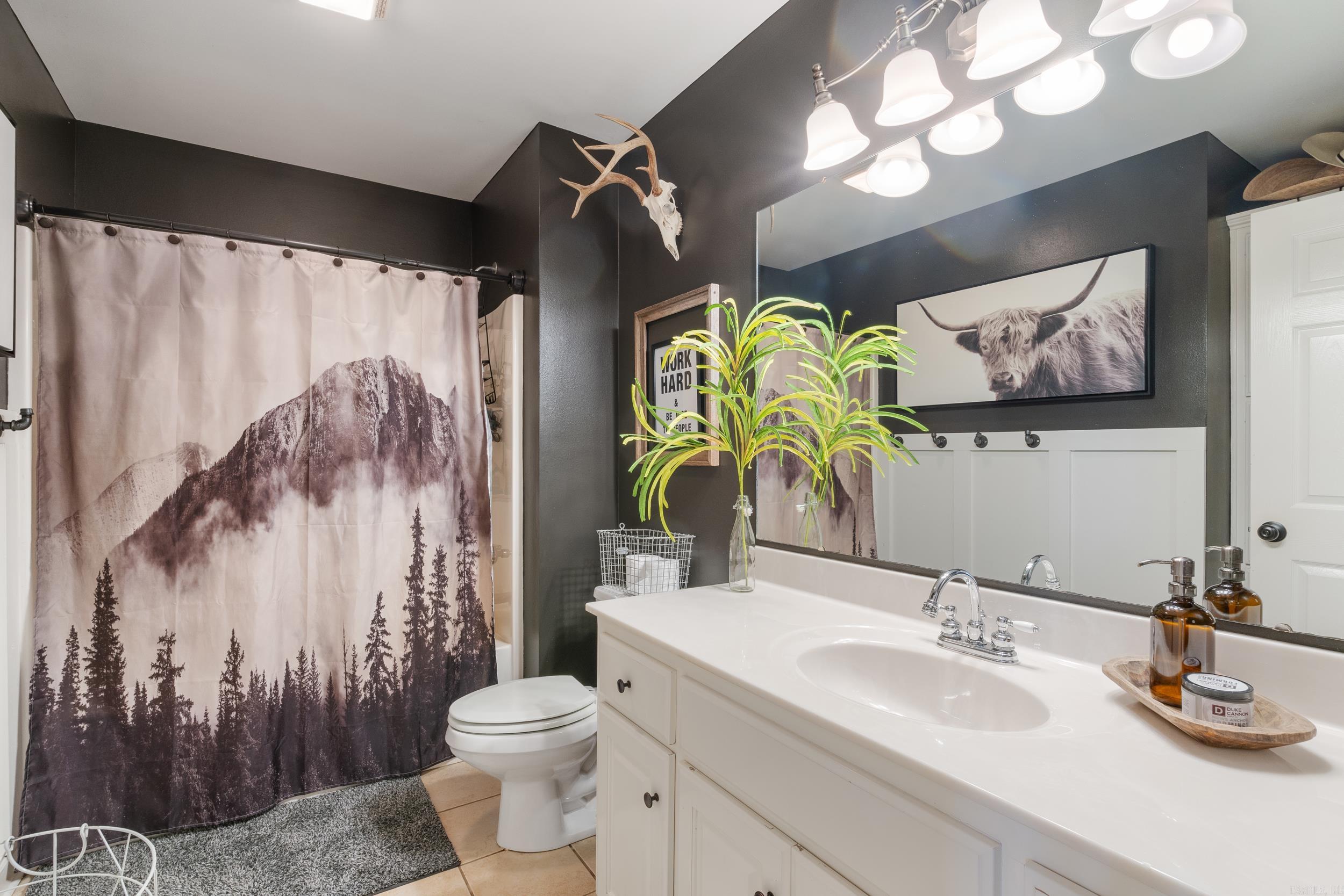 Quail Hollow - Residential