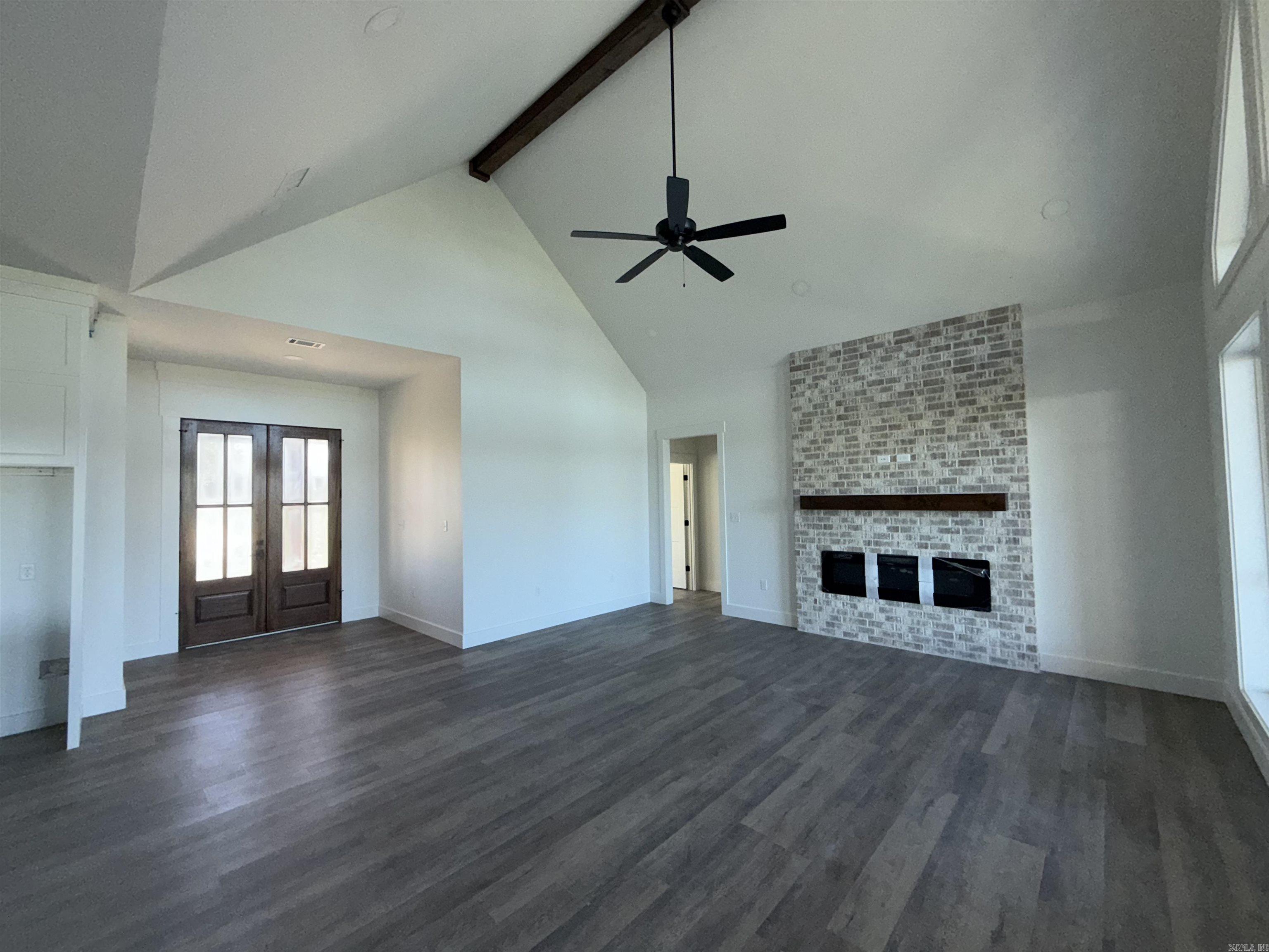 LANDING AT EMERALD ISLE - LAKE - Residential