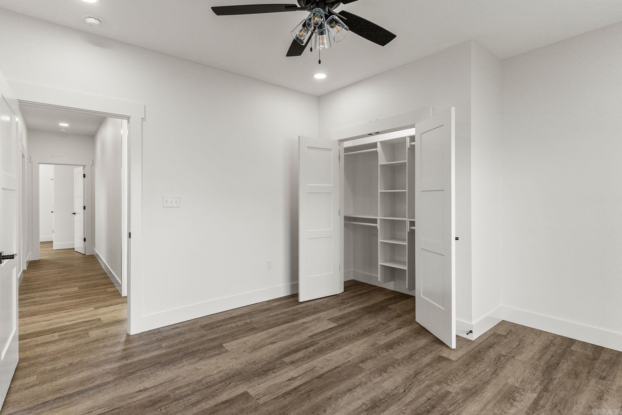 LANDING AT EMERALD ISLE - LAKE - Residential