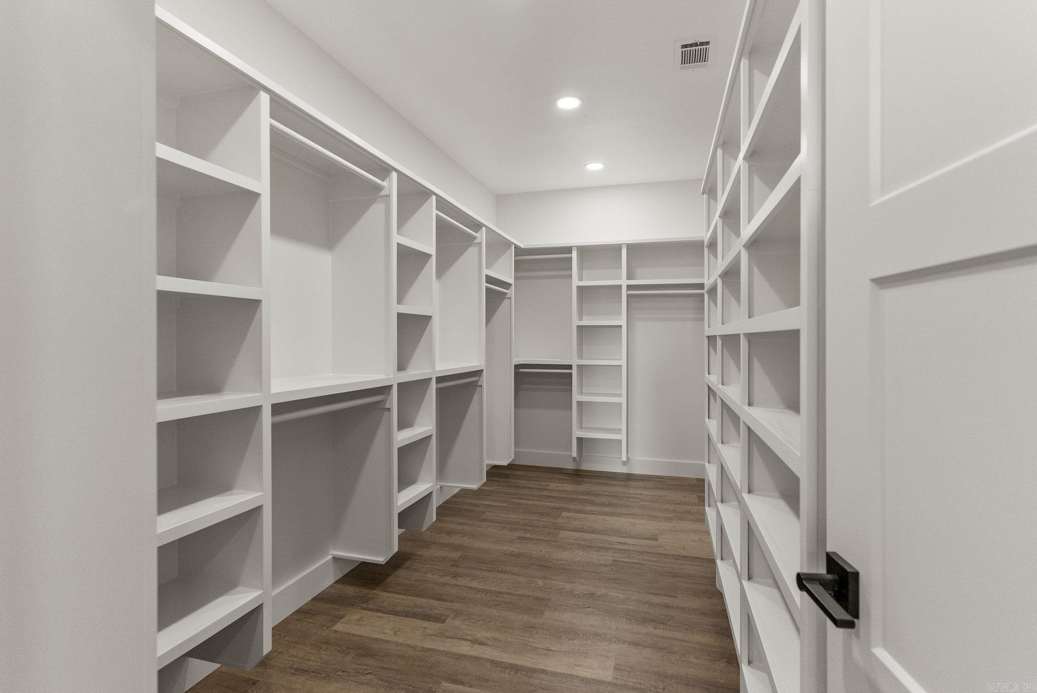 LANDING AT EMERALD ISLE - LAKE - Residential