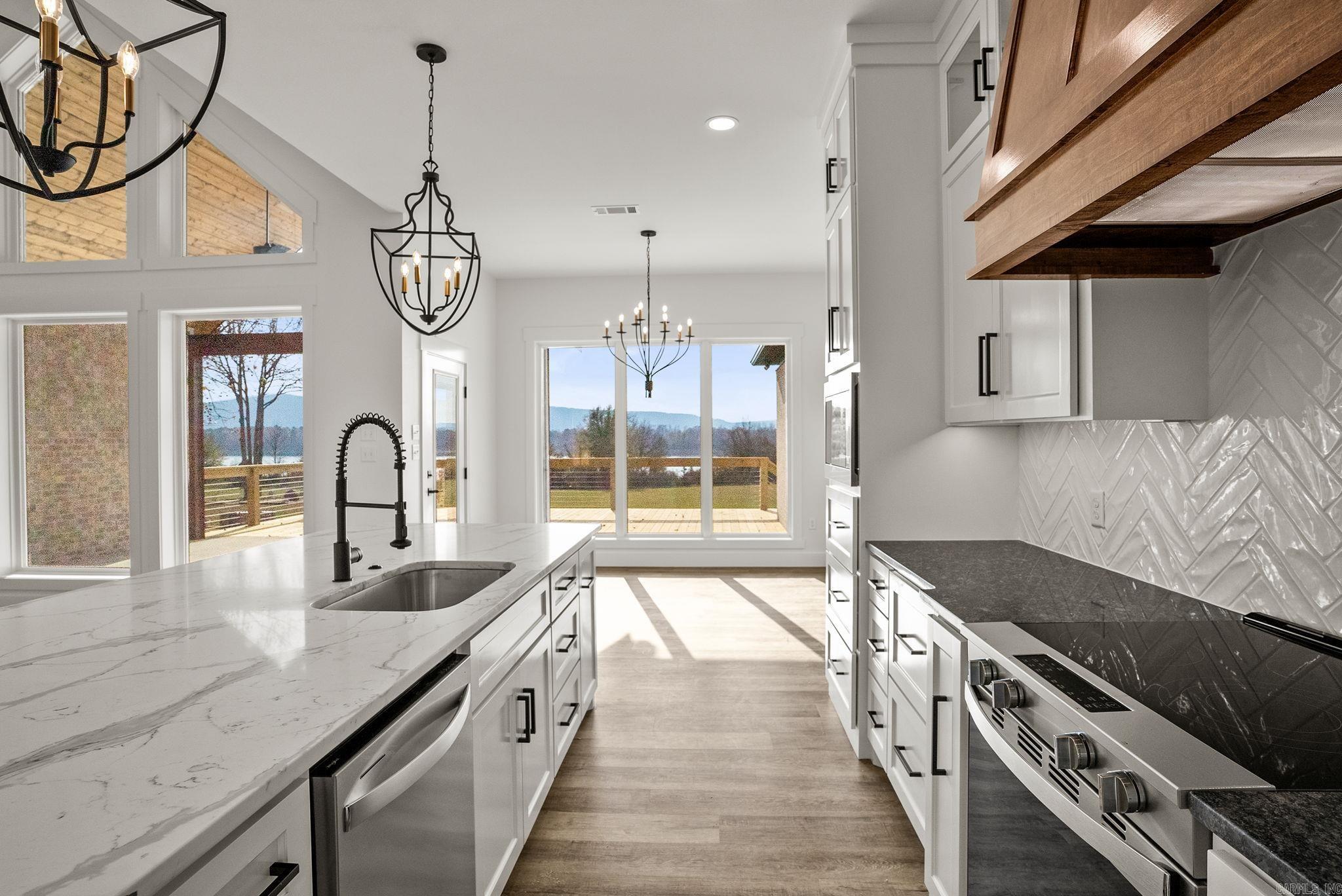 LANDING AT EMERALD ISLE - LAKE - Residential