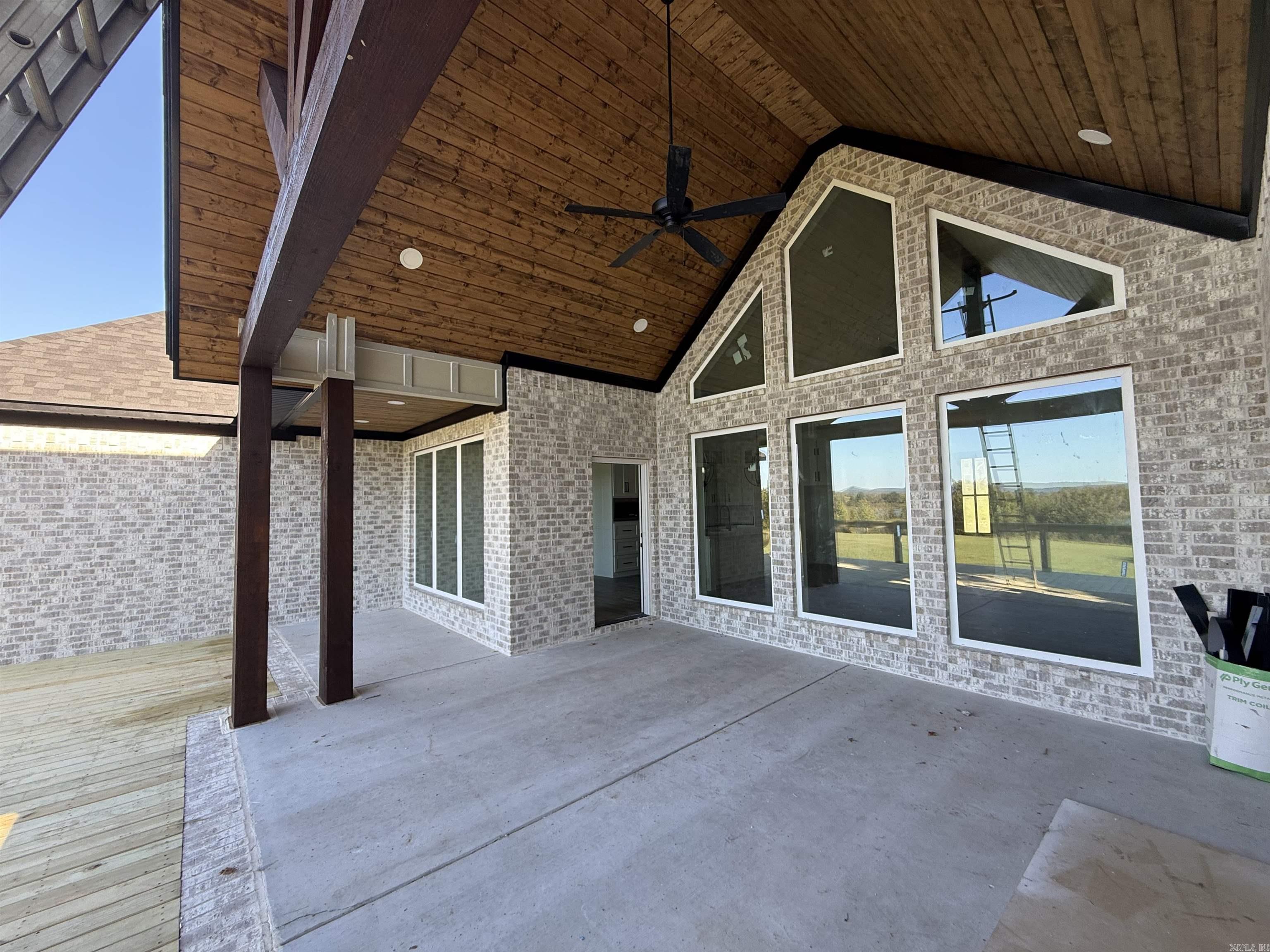 LANDING AT EMERALD ISLE - LAKE - Residential