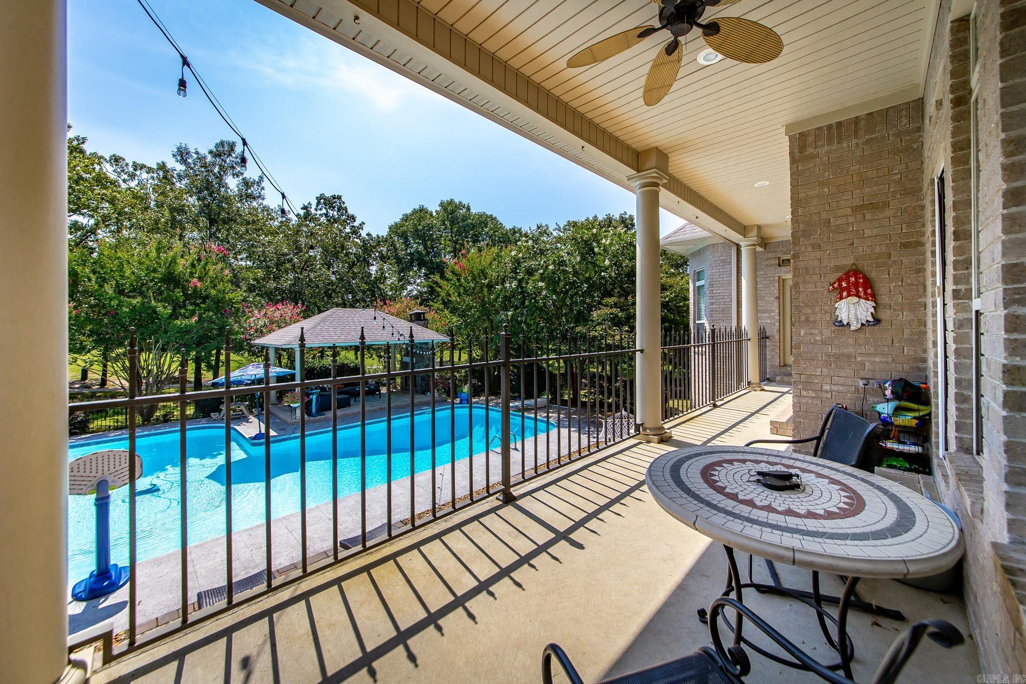 GREYSTONE - Residential