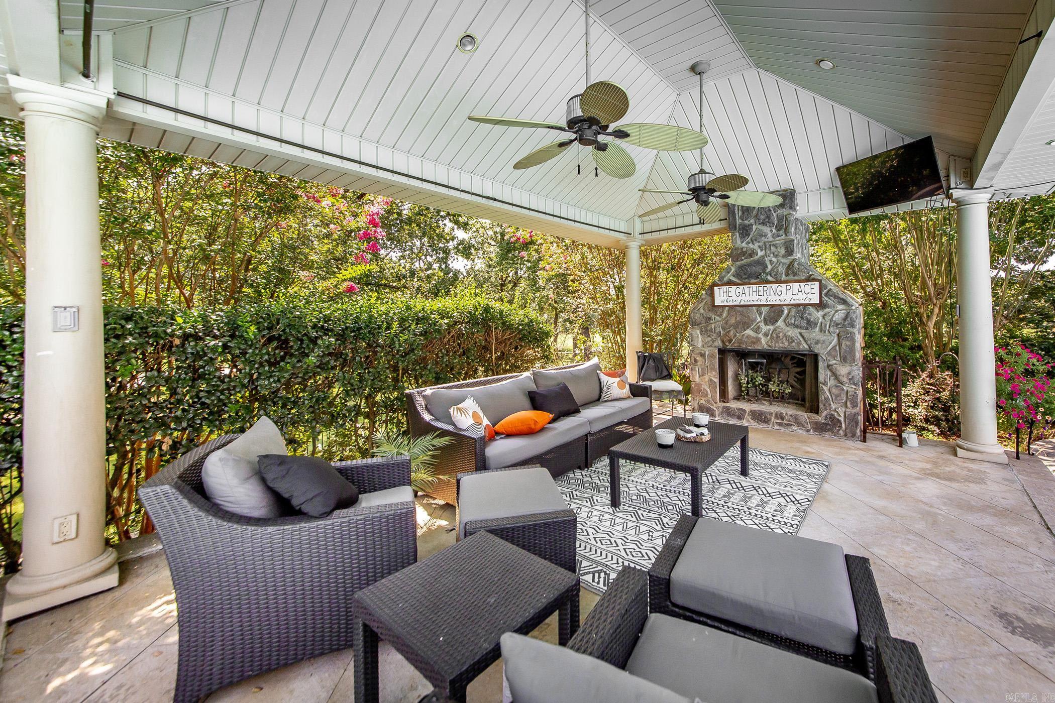 GREYSTONE - Residential