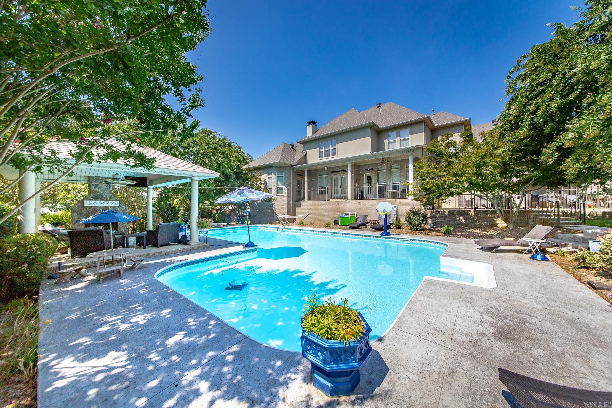 GREYSTONE - Residential