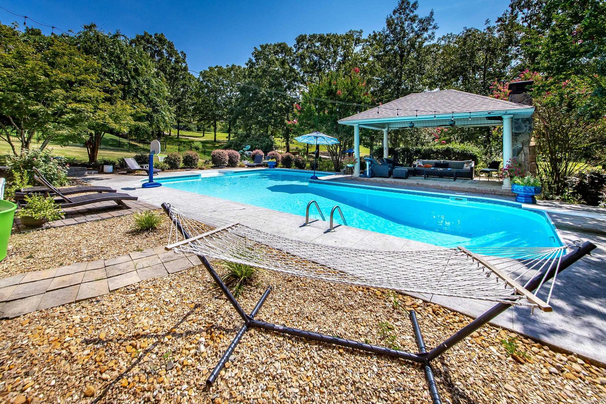 GREYSTONE - Residential