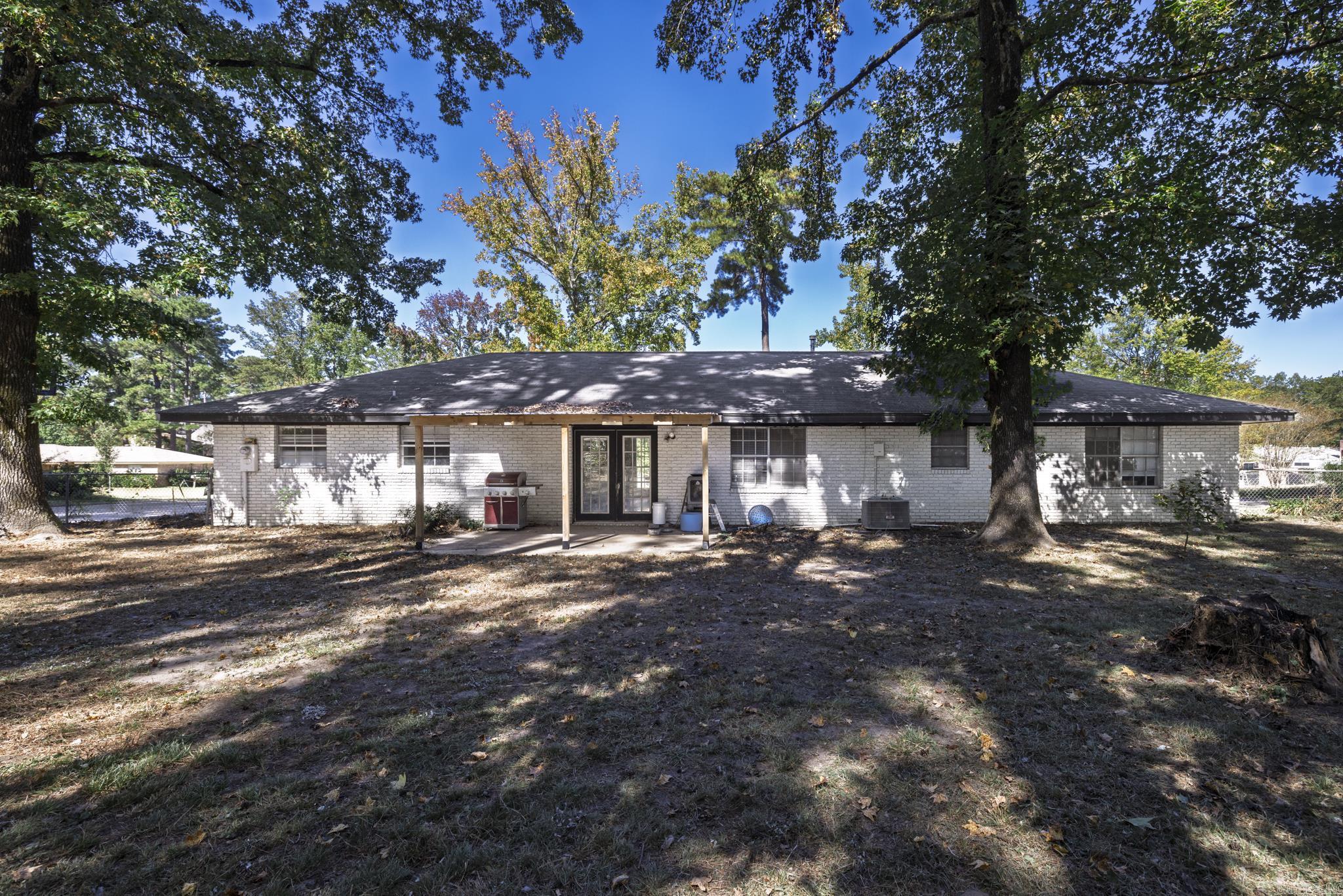 LEEWOOD ADDN - Residential