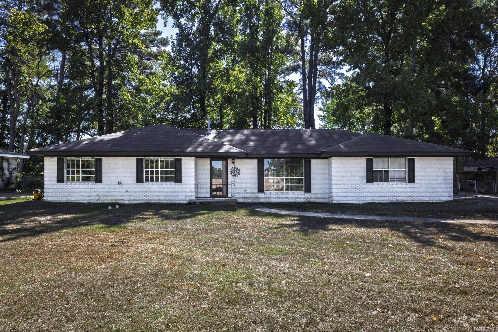 LEEWOOD ADDN - Residential