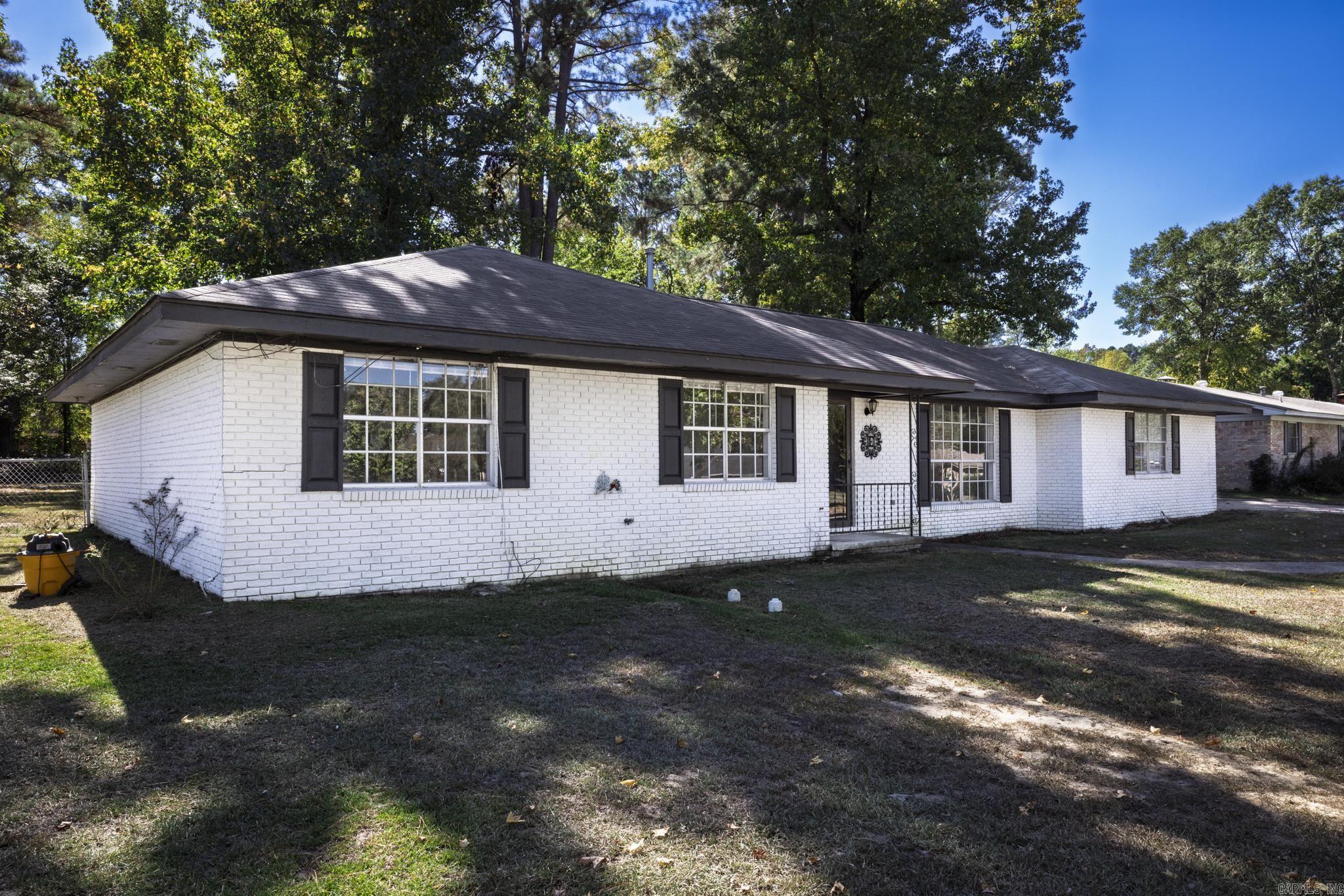 LEEWOOD ADDN - Residential