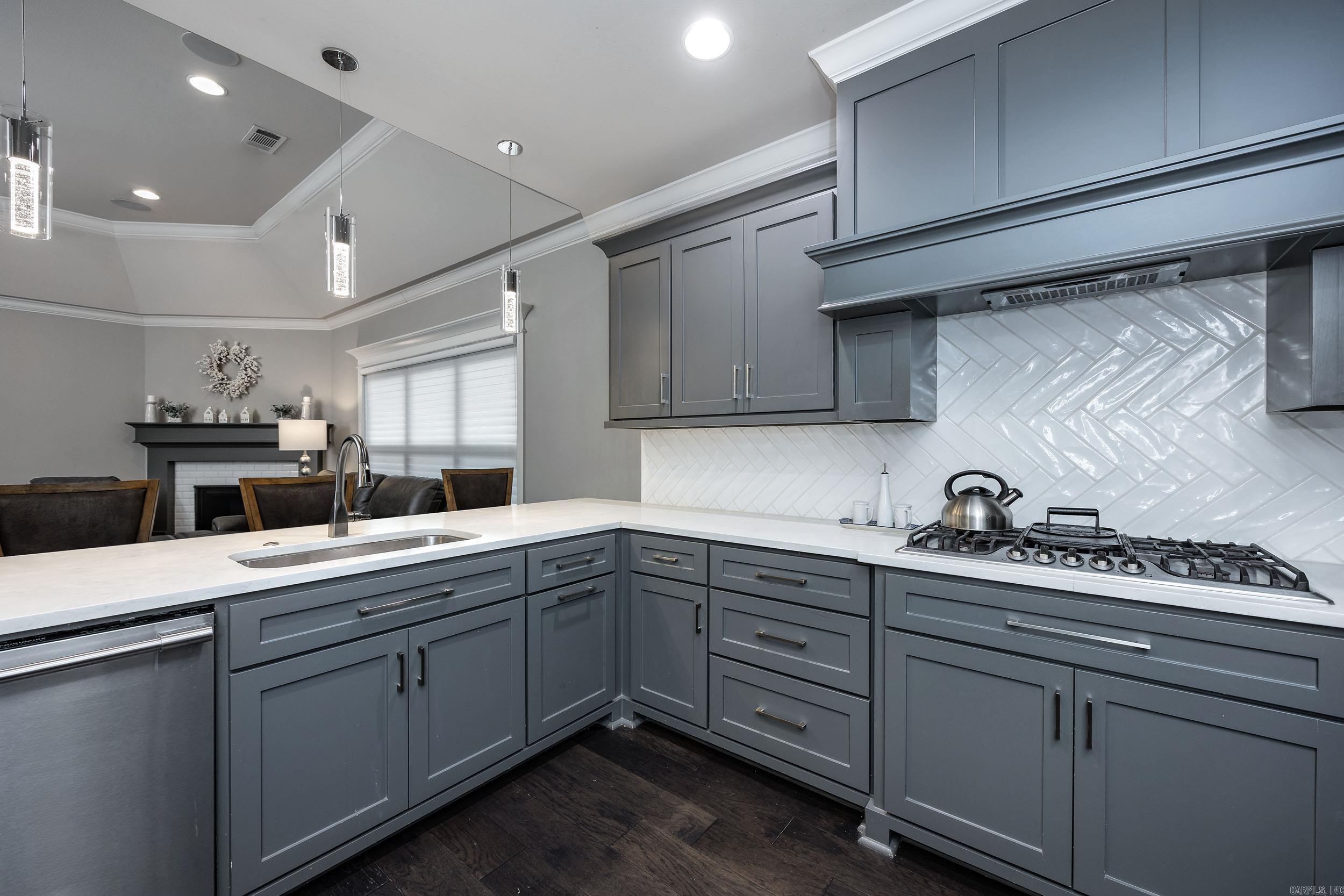 WILDWOOD PLACE - Residential