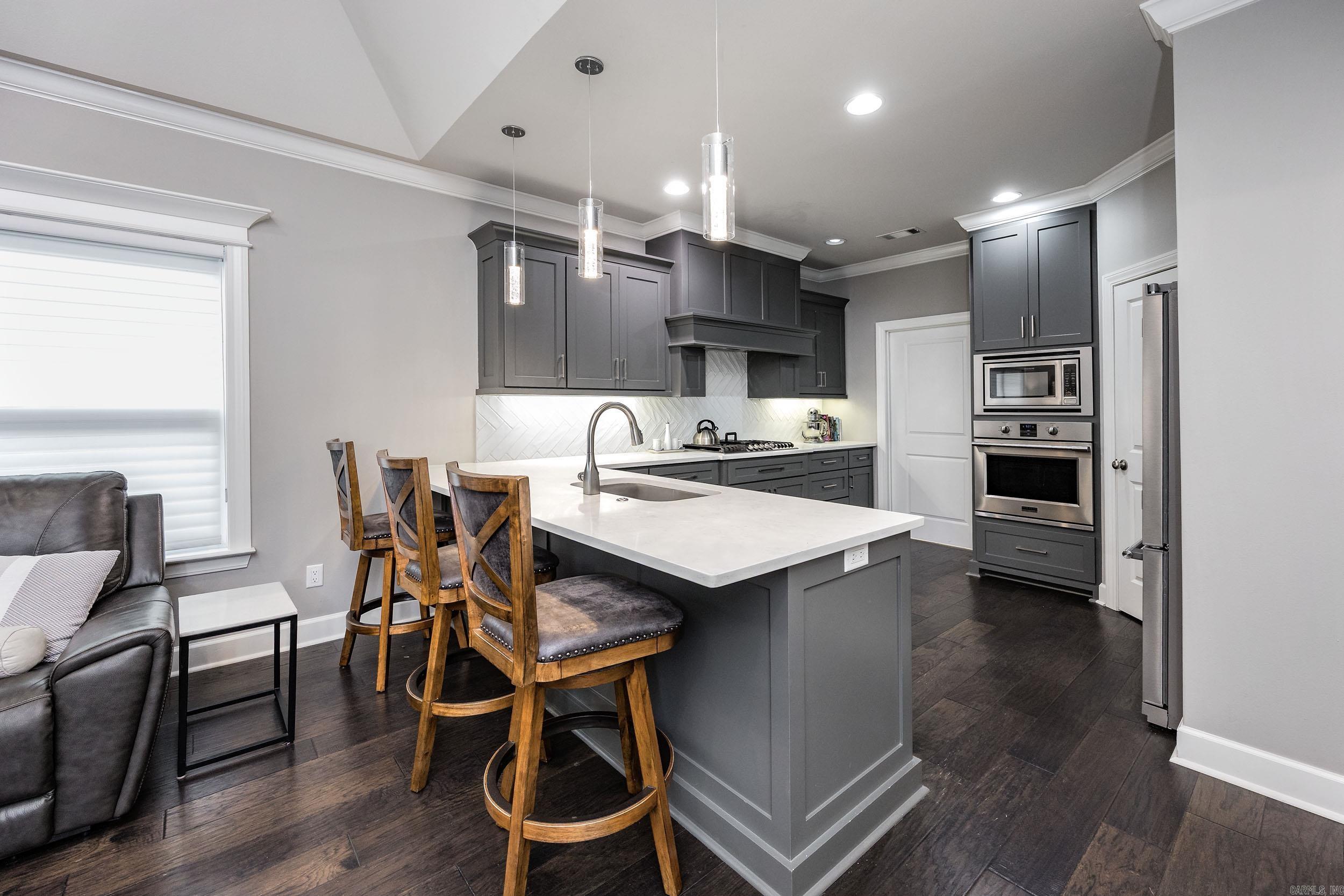 WILDWOOD PLACE - Residential