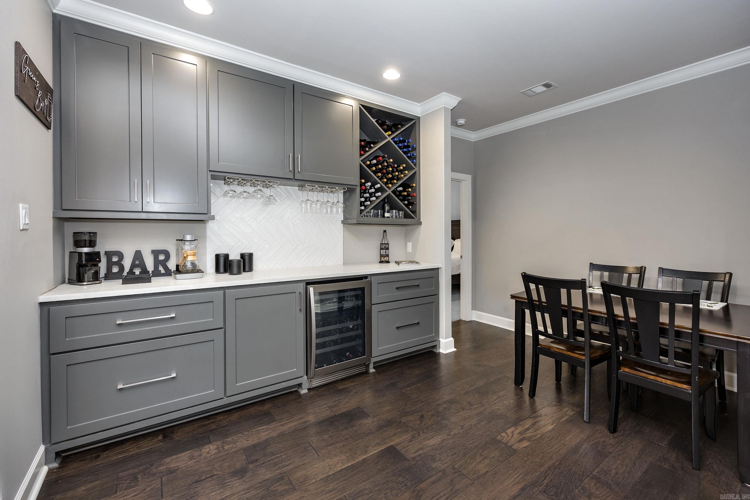 WILDWOOD PLACE - Residential