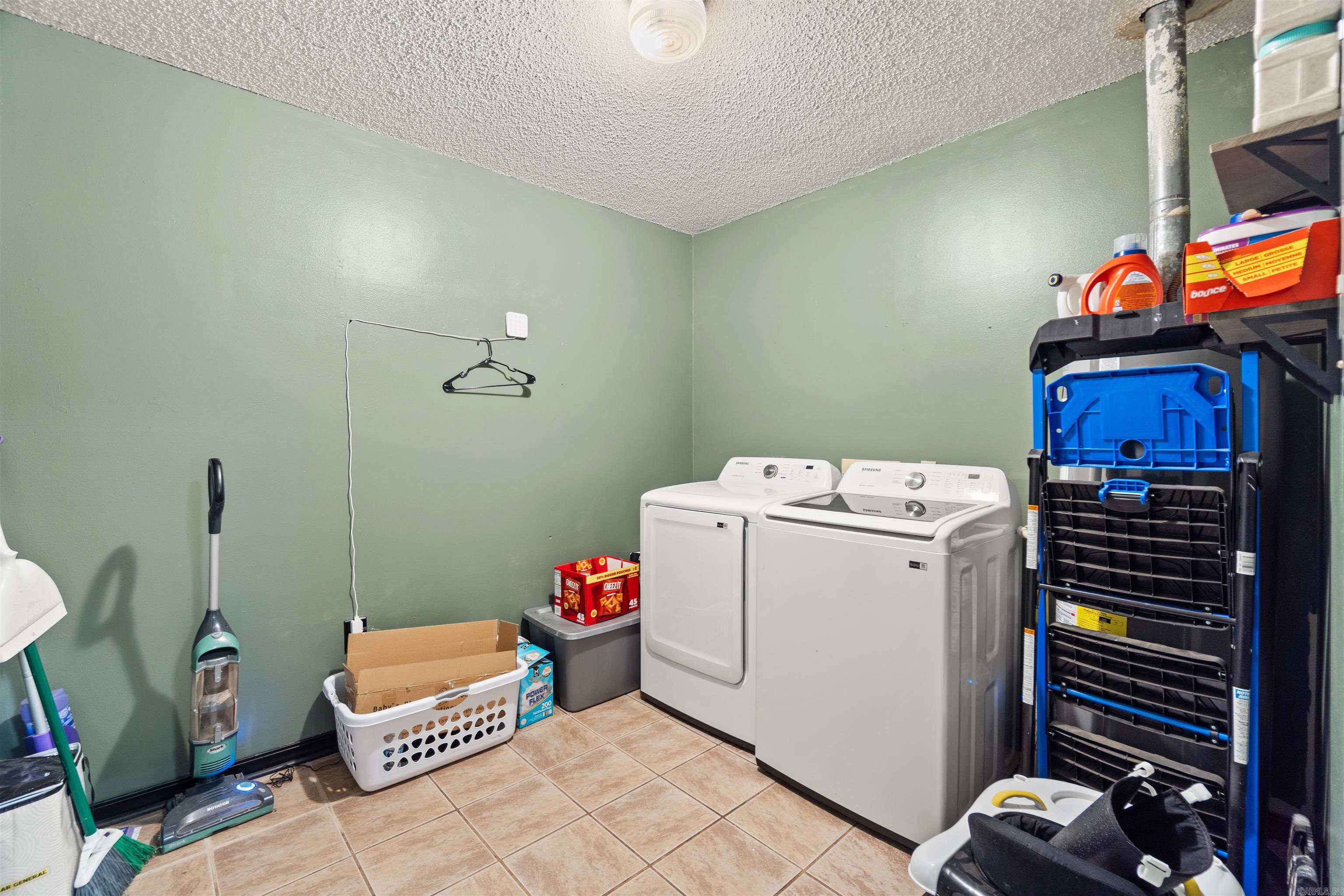 Forrest Acres Overlook - Residential