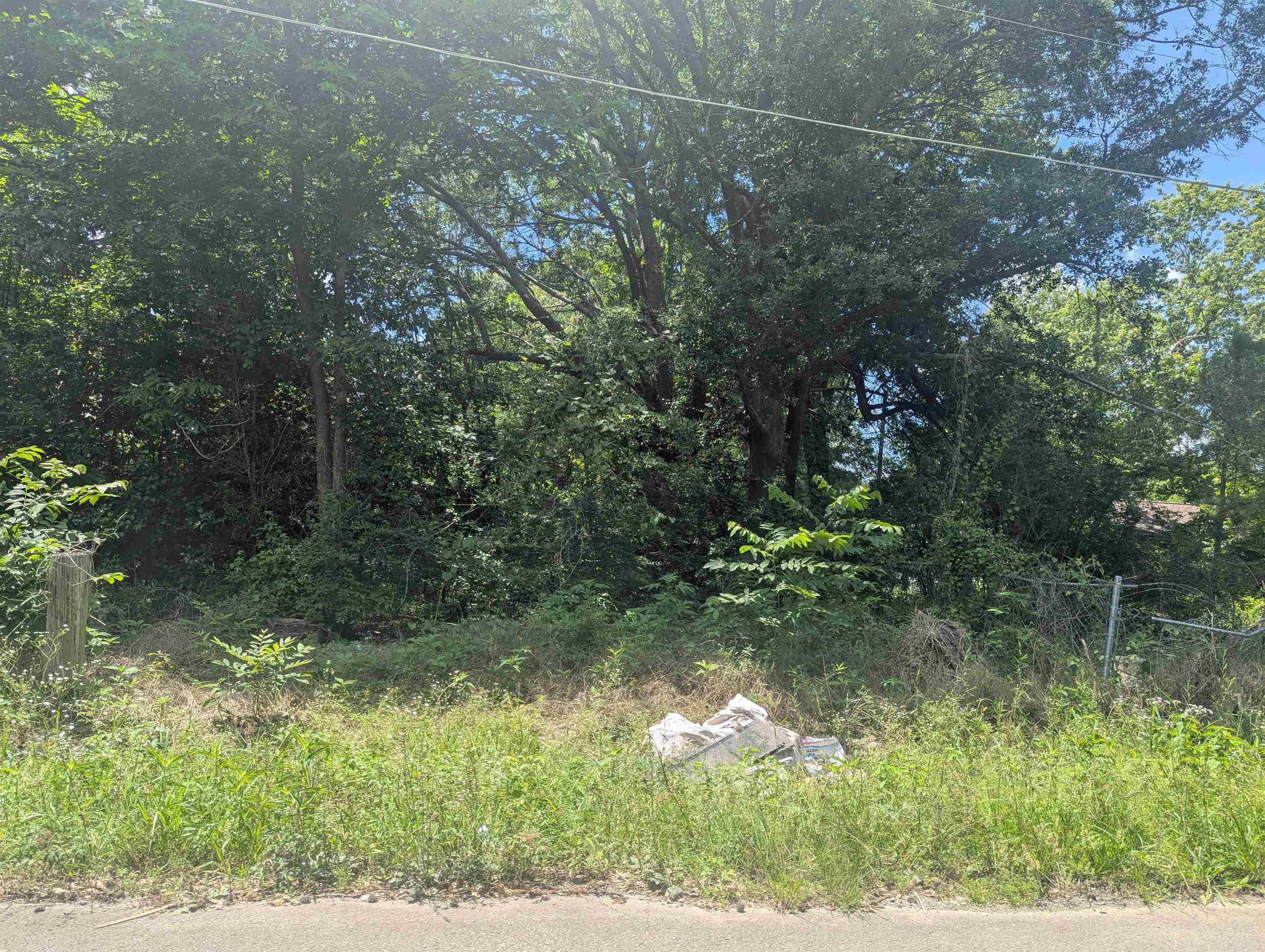 Priced to sell--Make an offer. See Agent's remarks.