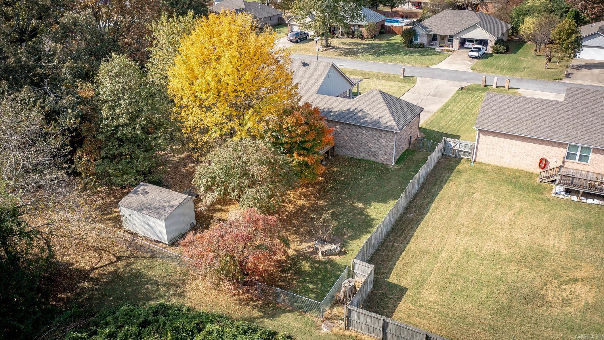 RIDGEFIELD - Residential