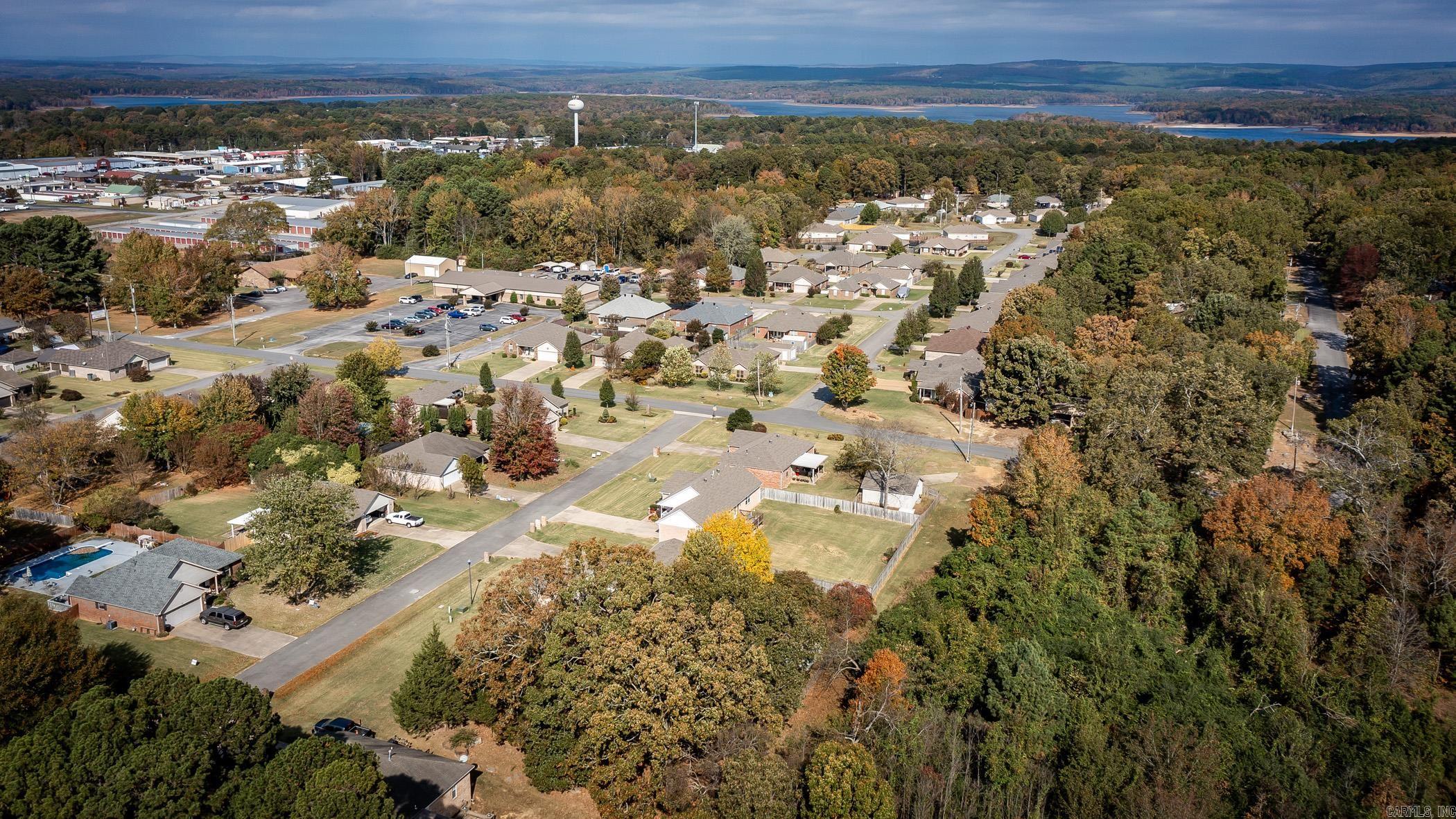 RIDGEFIELD - Residential