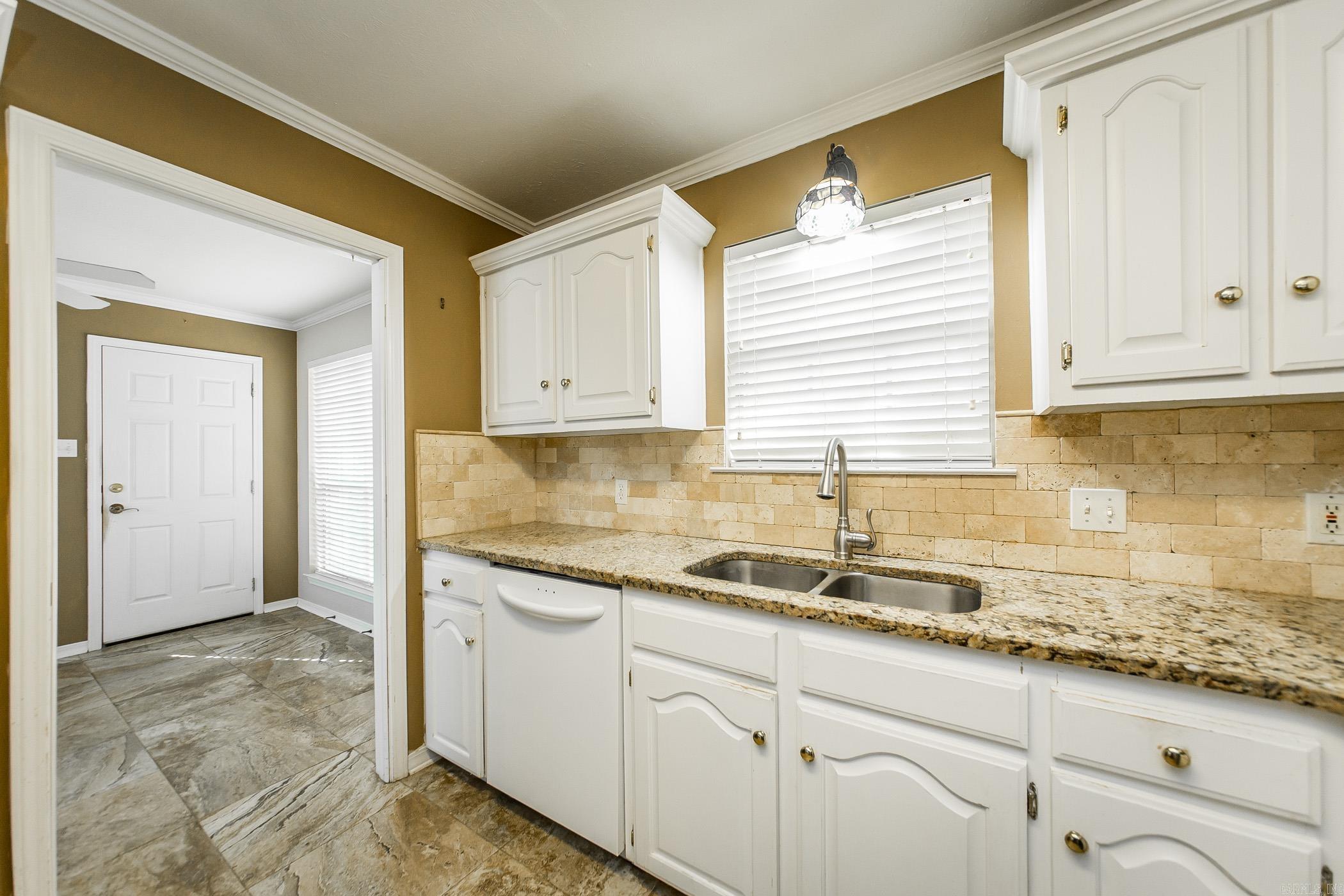 RIDGEFIELD - Residential