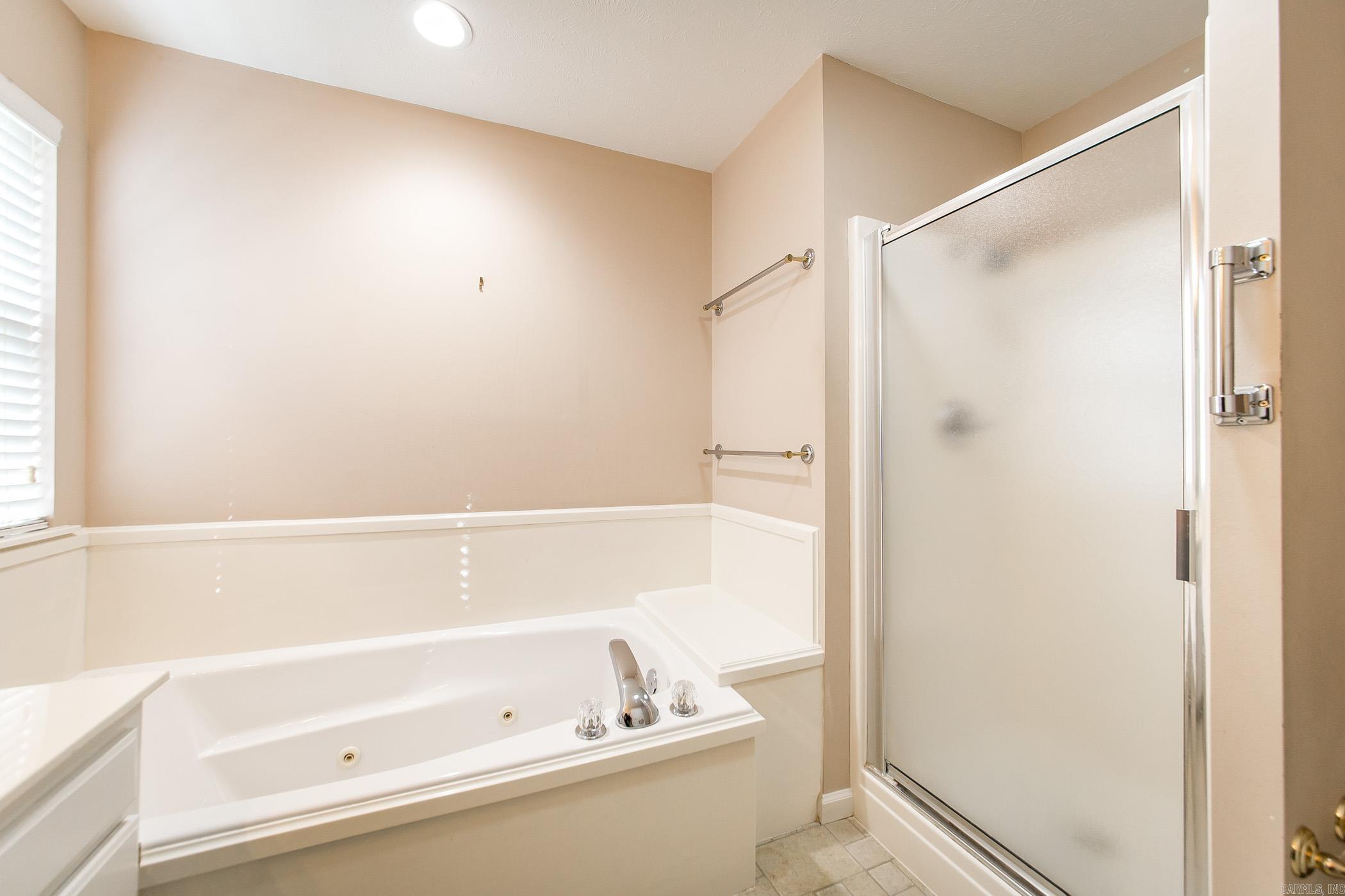 RIDGEFIELD - Residential