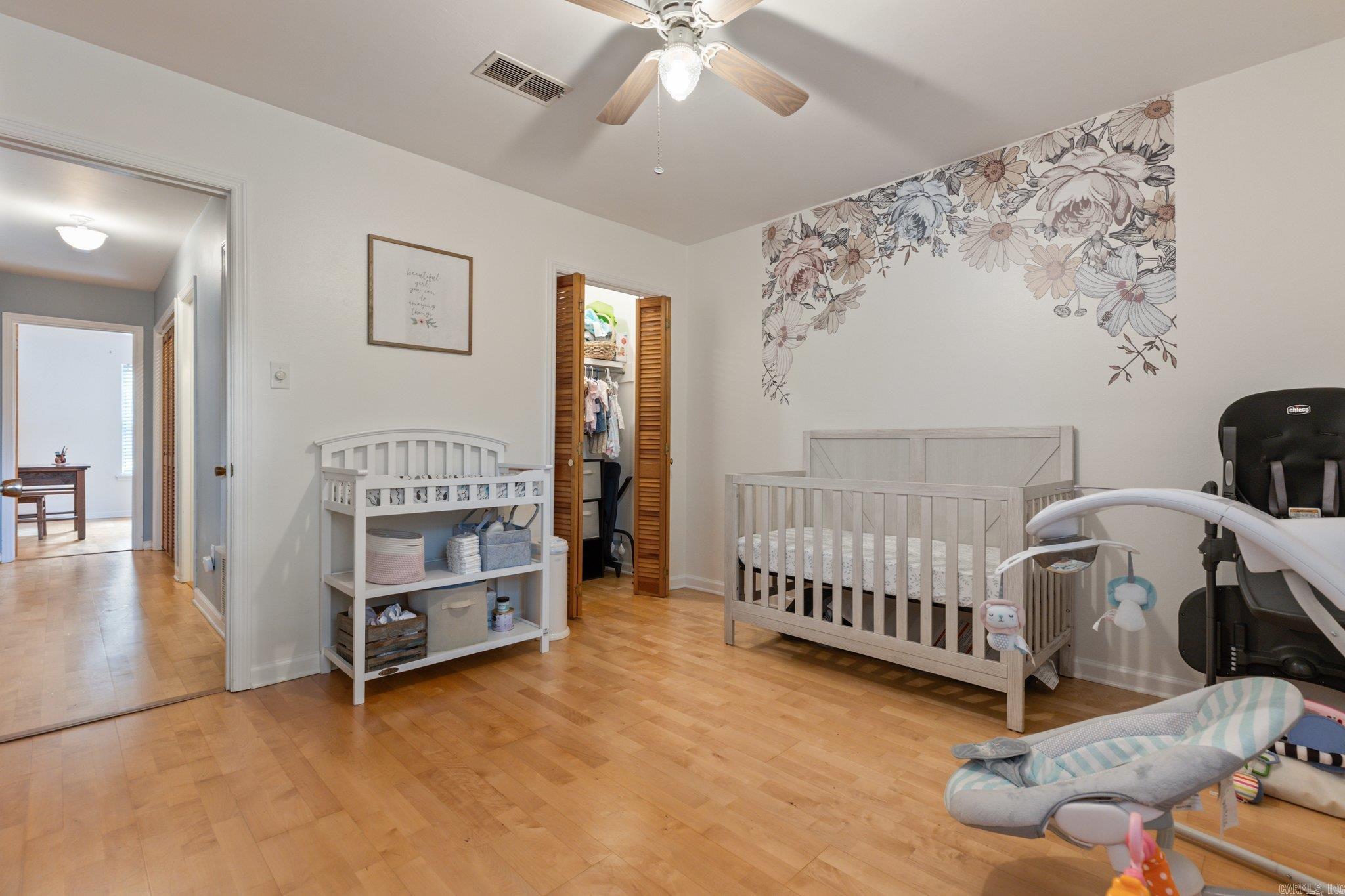 INDIAN HILLS PHASE - Residential