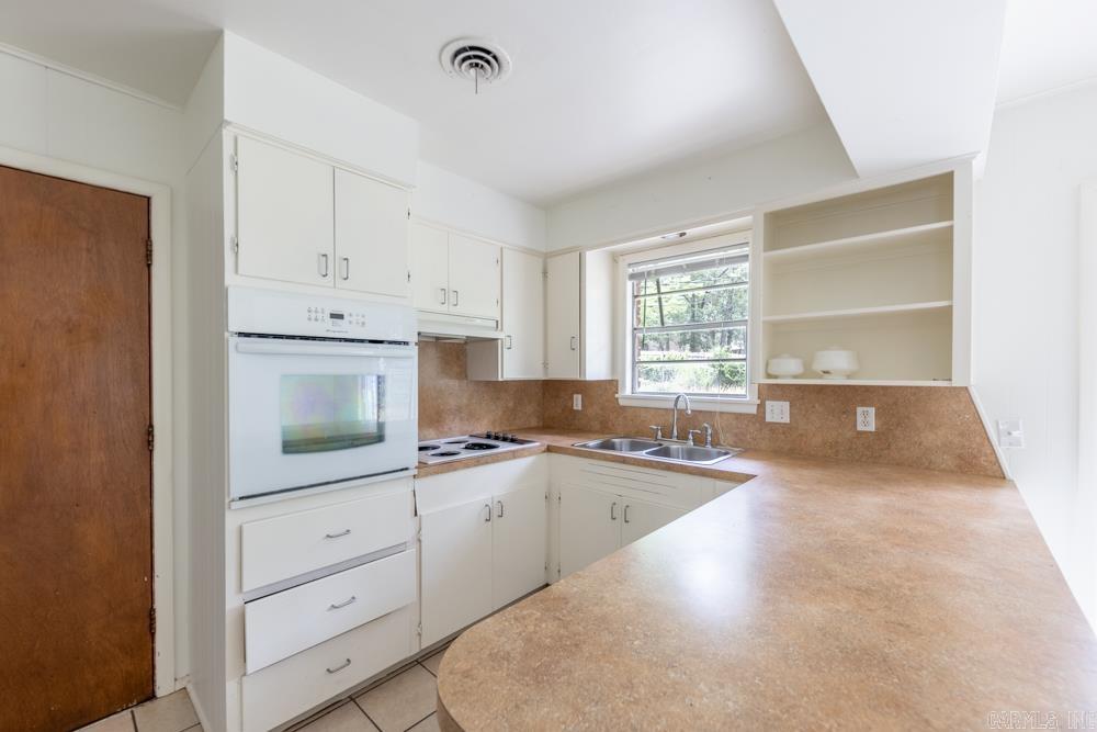 Ellis Acres - Residential Lease