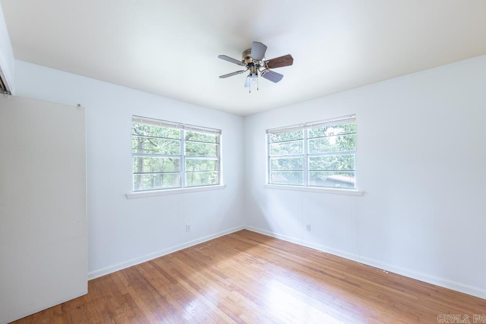 Ellis Acres - Residential Lease