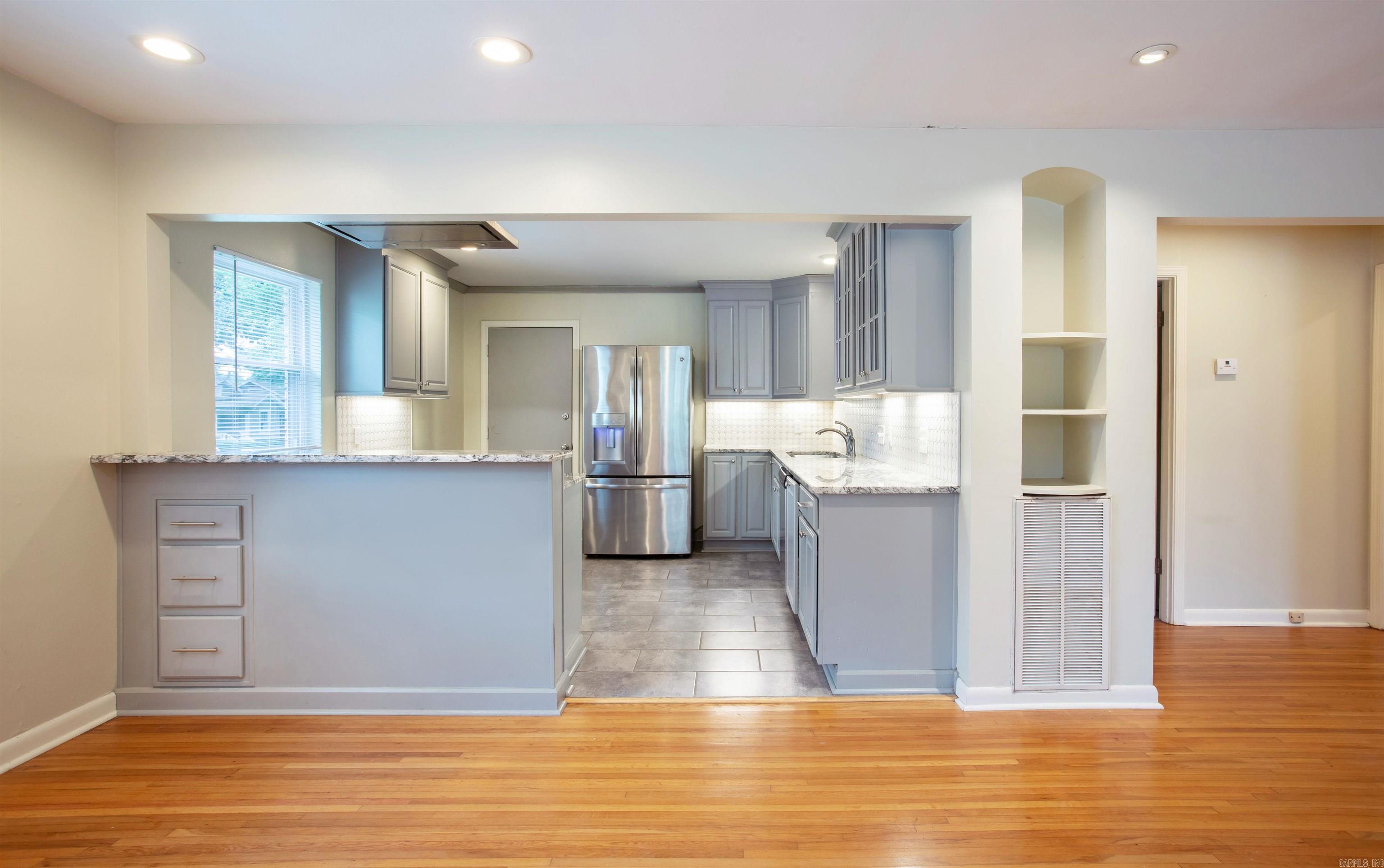 STIFFTS C S - Residential