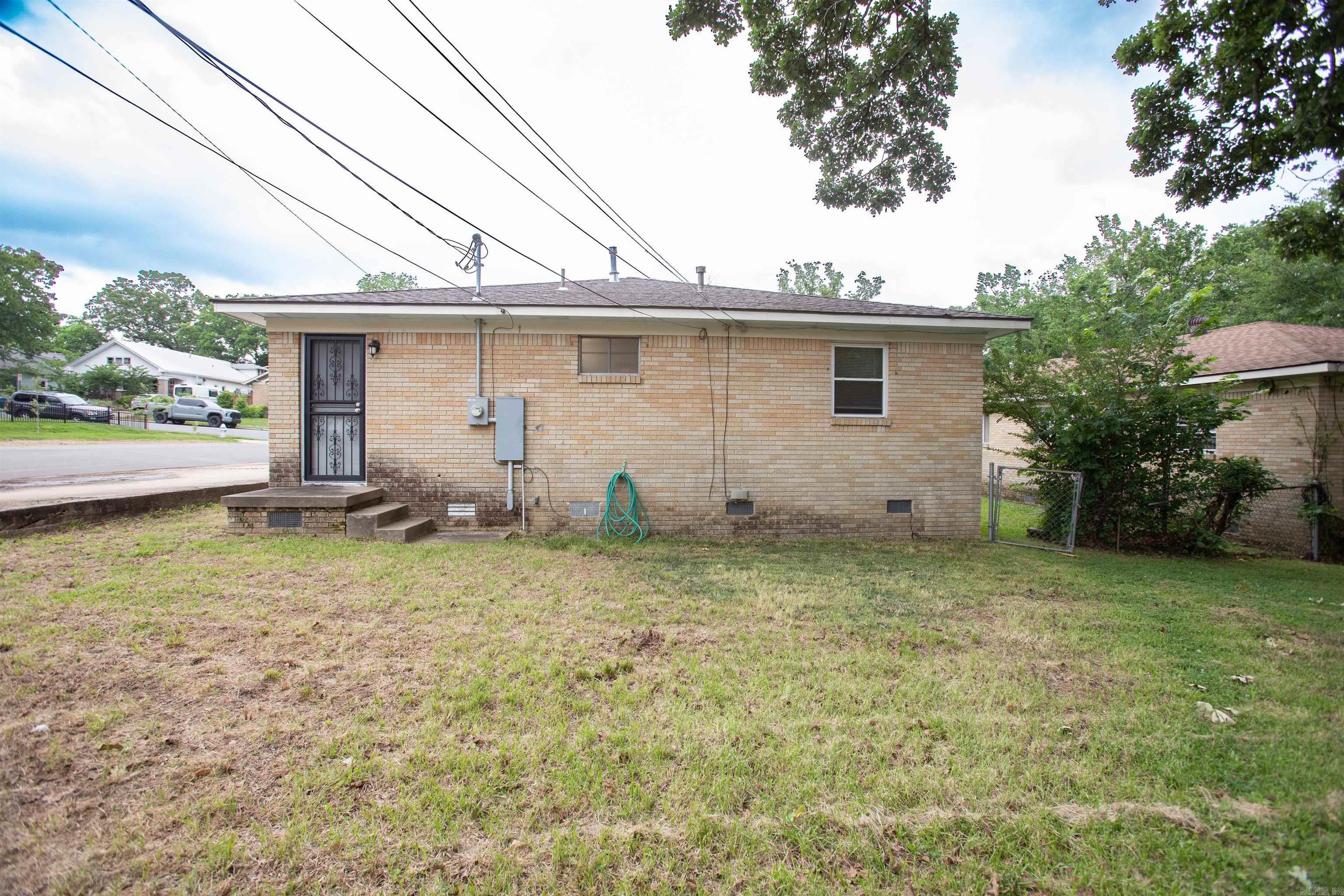 STIFFTS C S - Residential