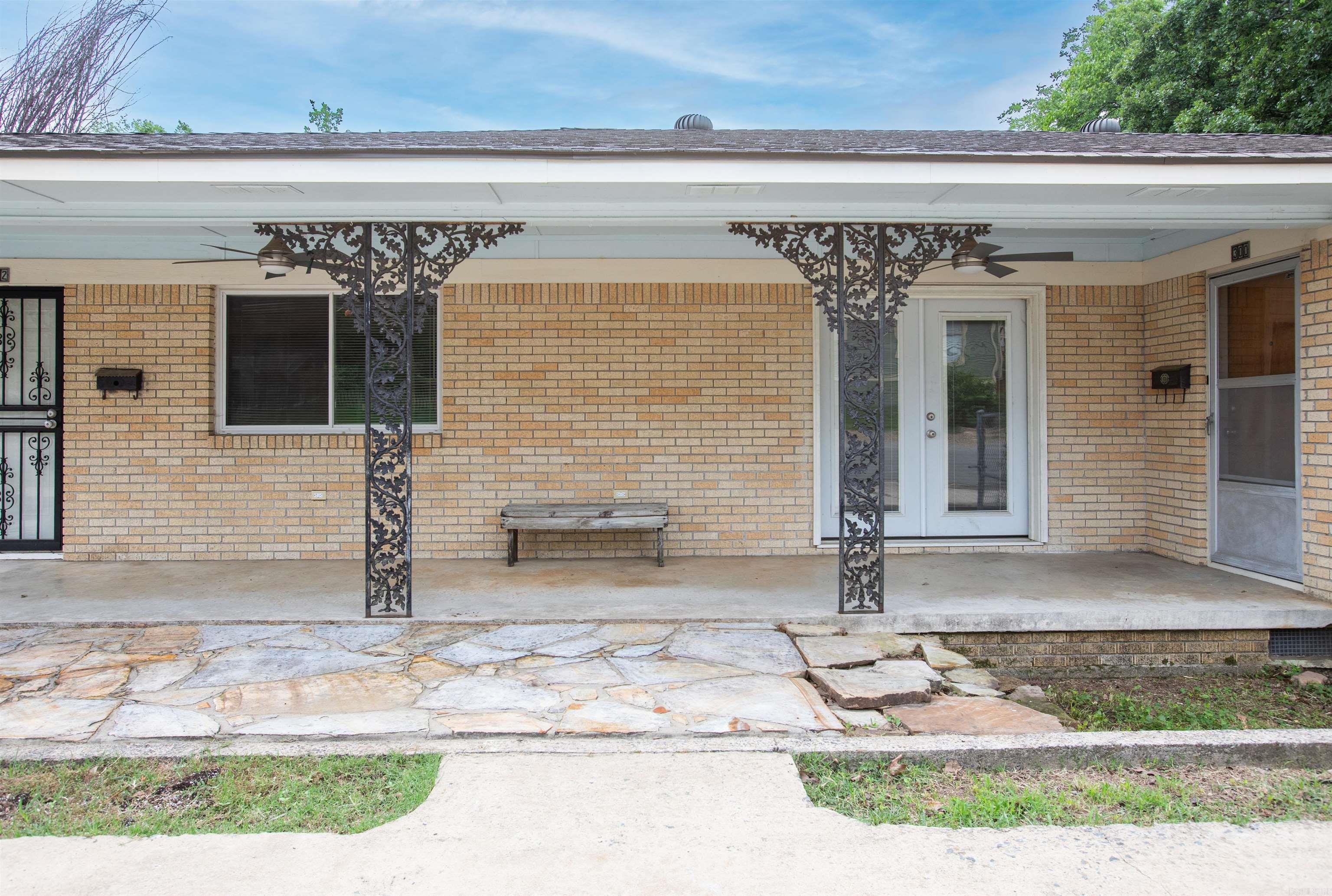 STIFFTS C S - Residential