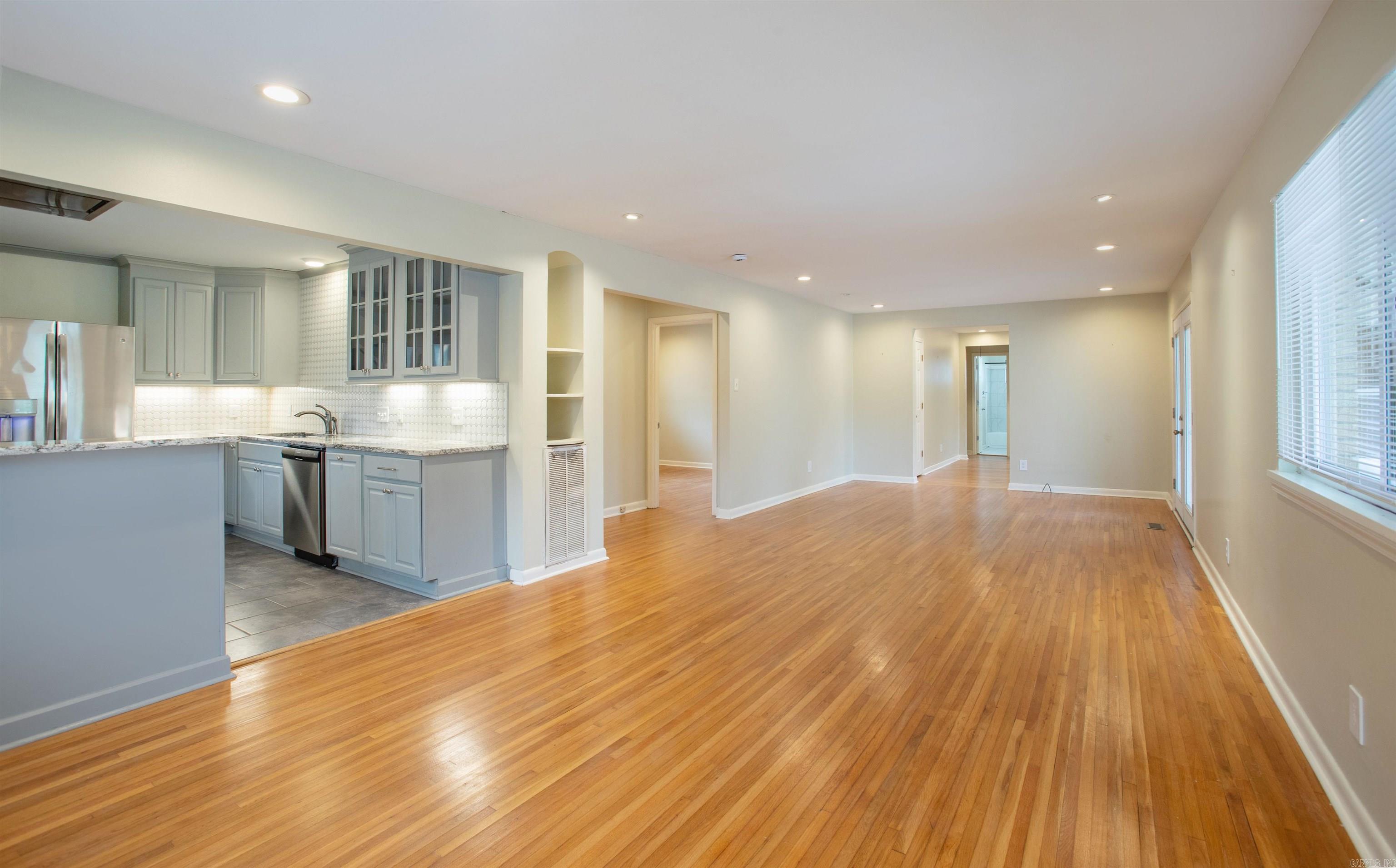 STIFFTS C S - Residential