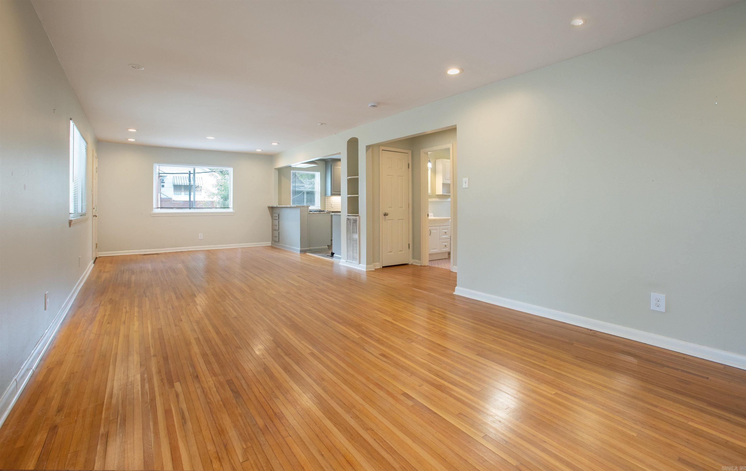 STIFFTS C S - Residential